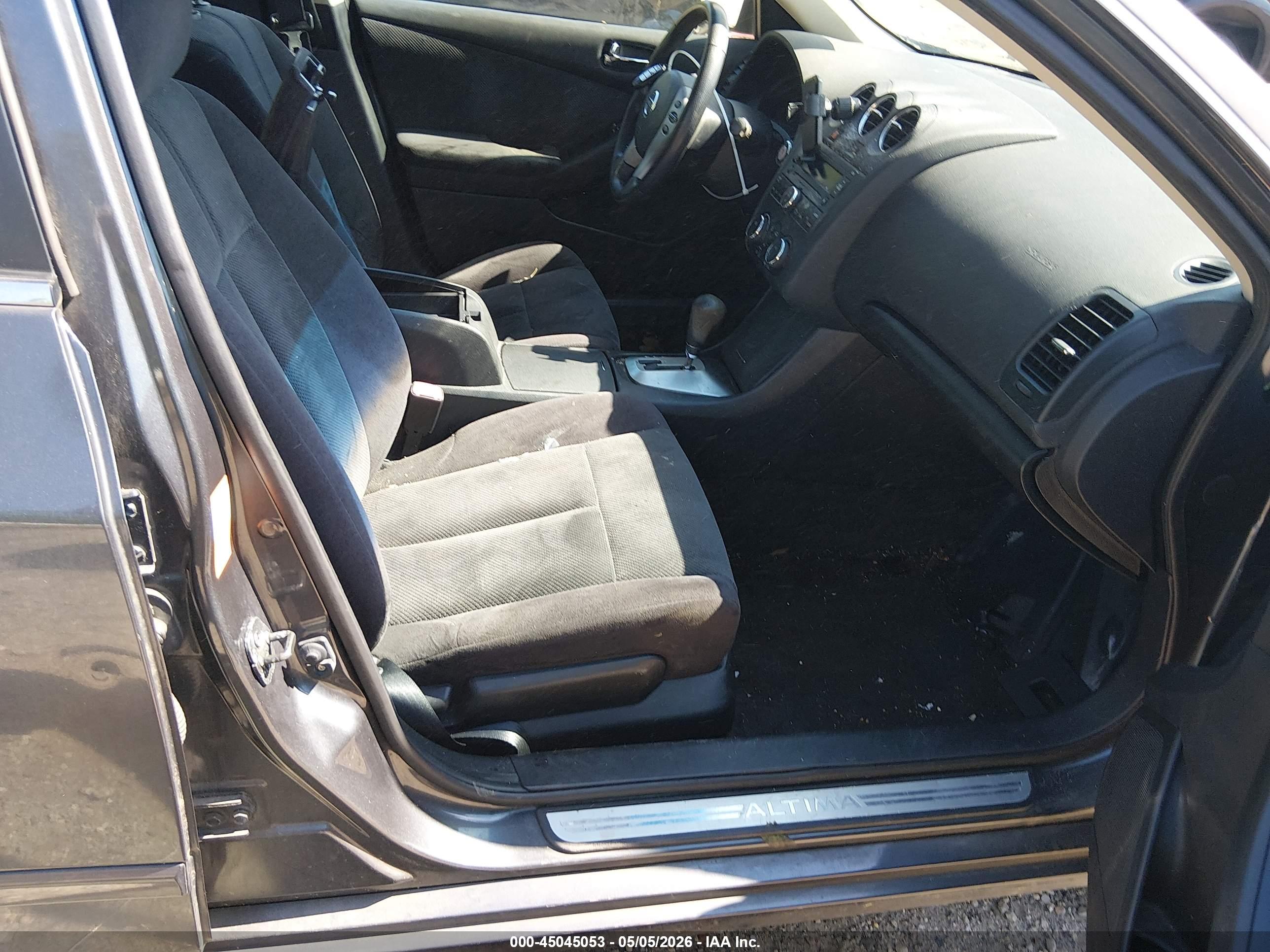 NISSAN ALTIMA image 5