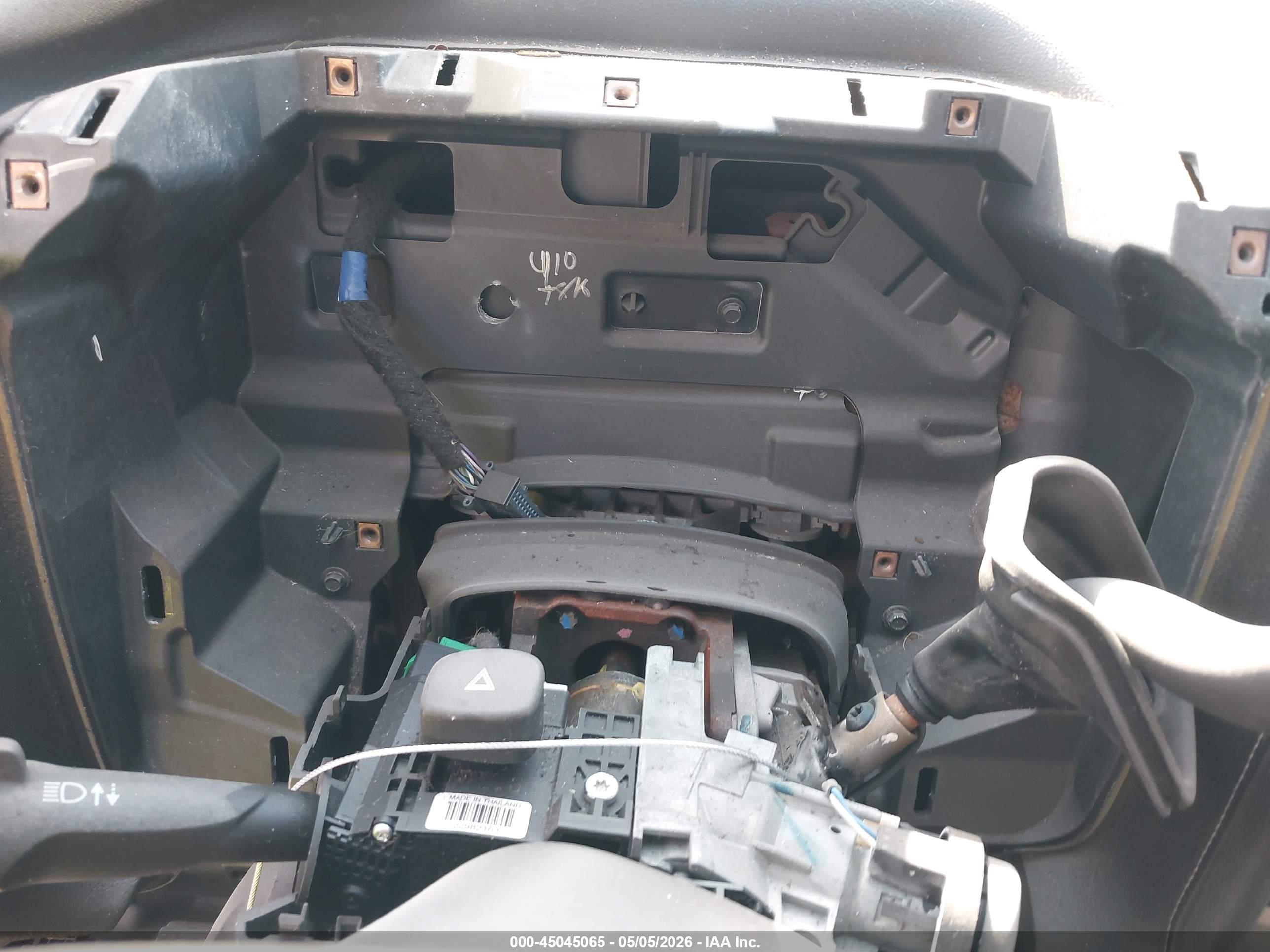GMC SIERRA image 7