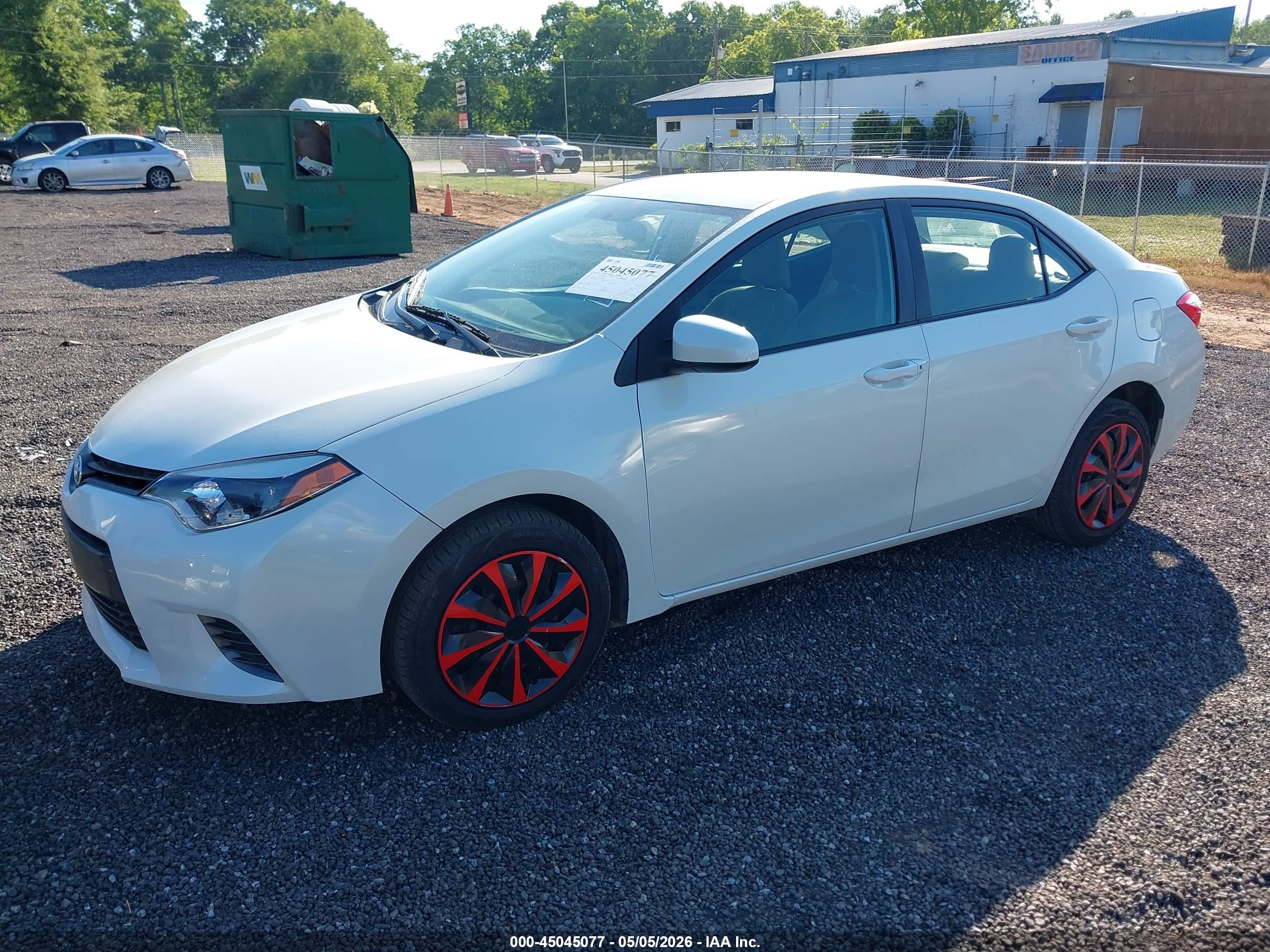 TOYOTA COROLLA image 2