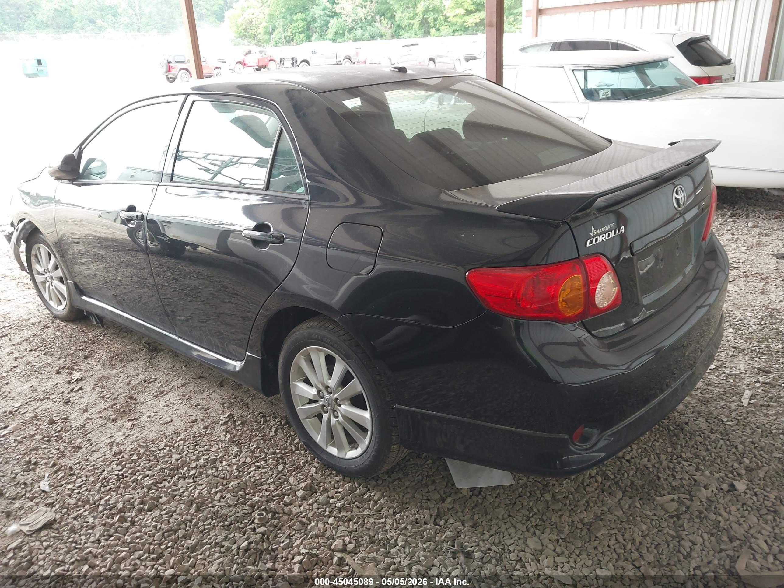 TOYOTA COROLLA image 3