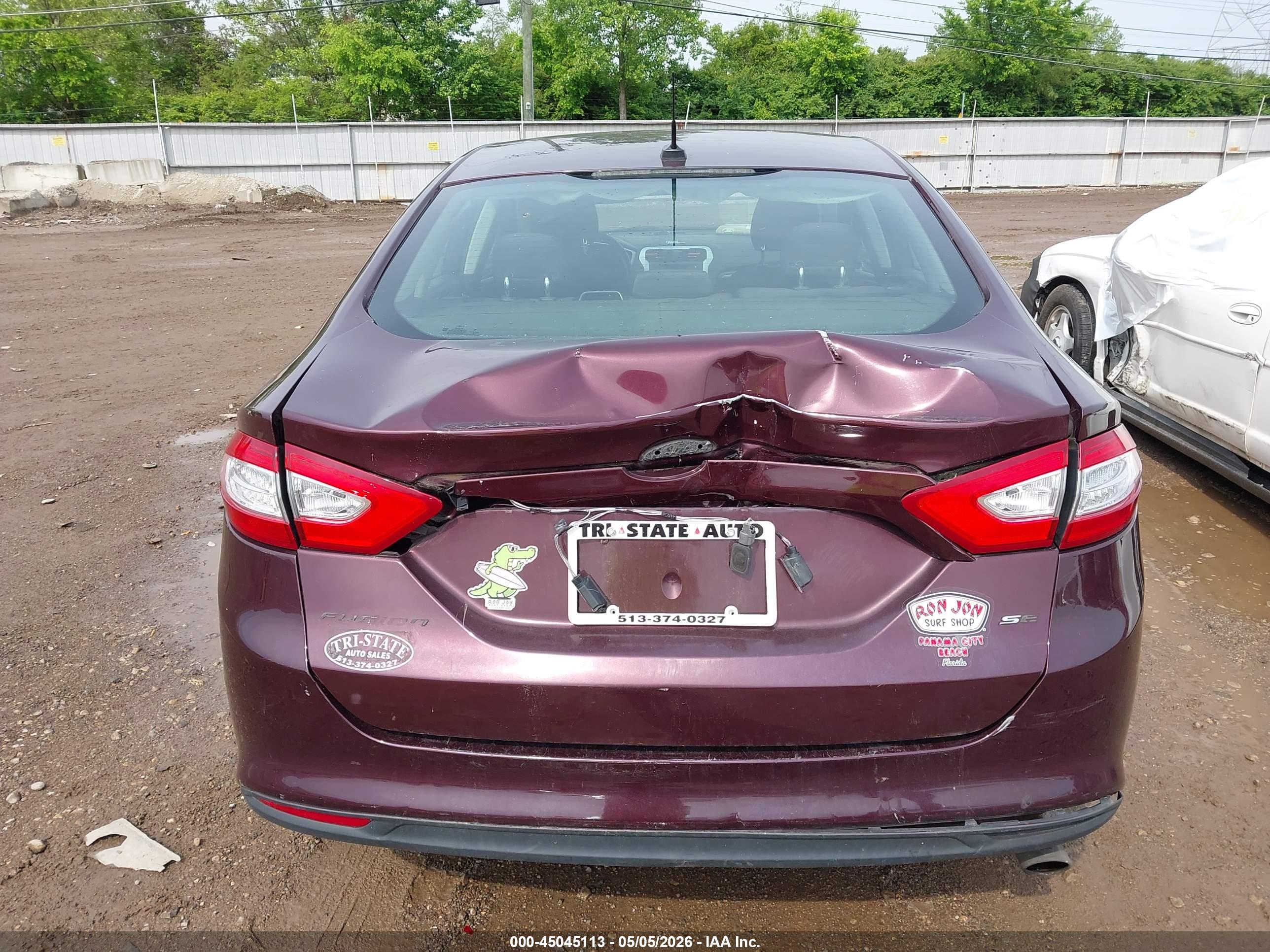 FORD FUSION image 6