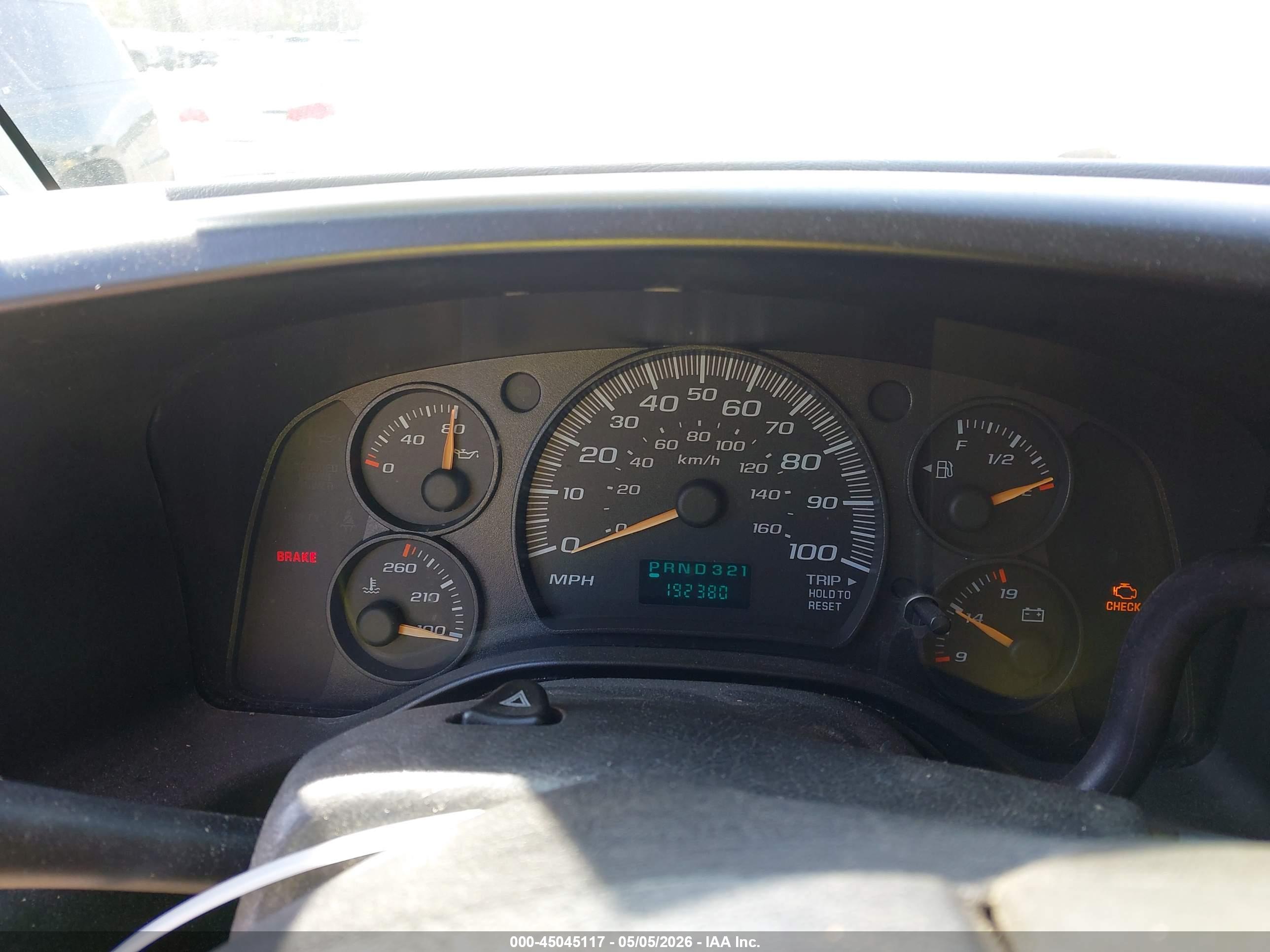 CHEVROLET EXPRESS image 7