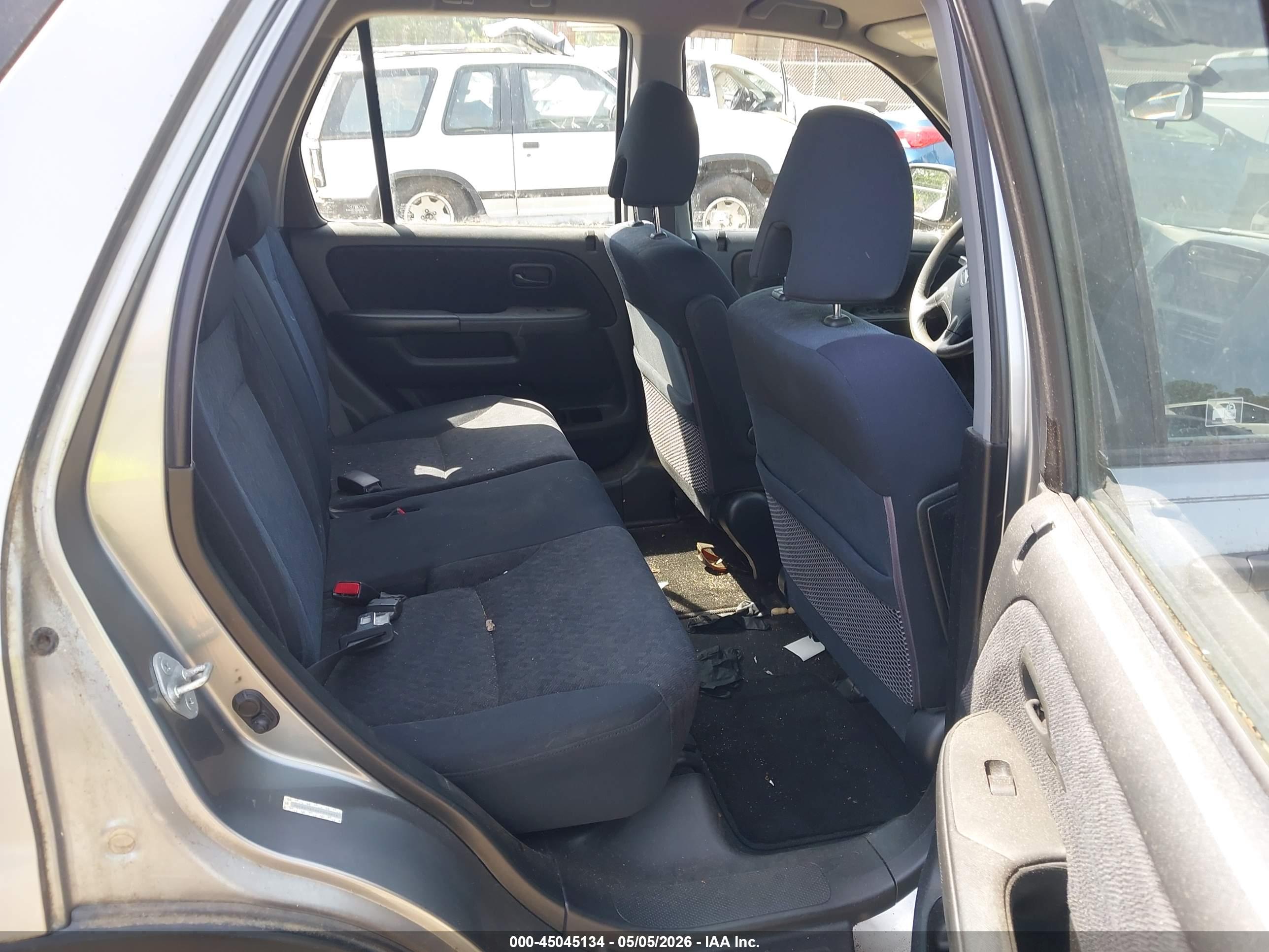 HONDA CR-V image 8