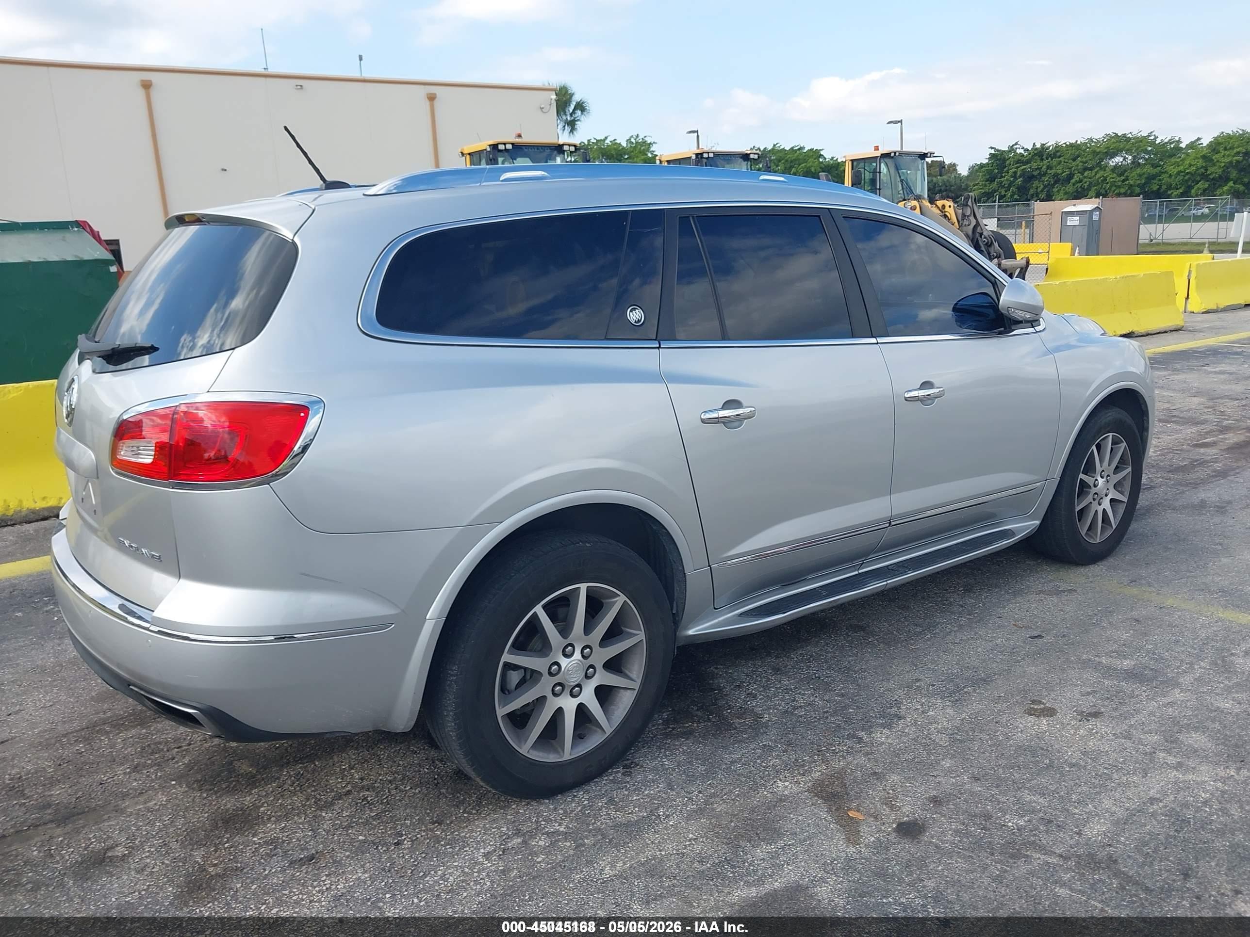 BUICK ENCLAVE image 4