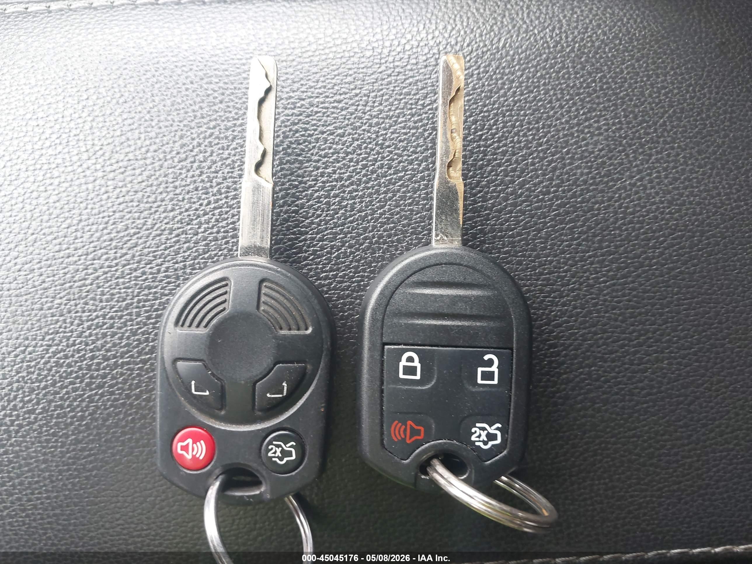 FORD ESCAPE image 11