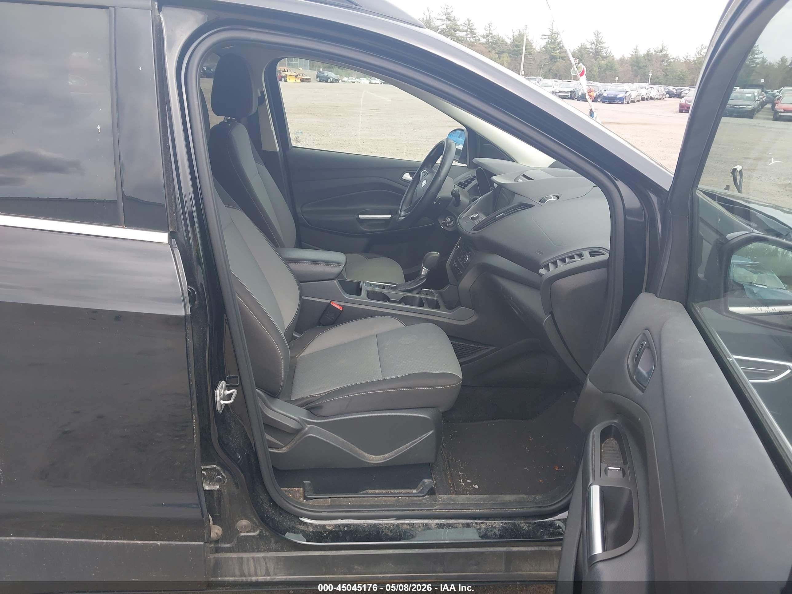 FORD ESCAPE image 5