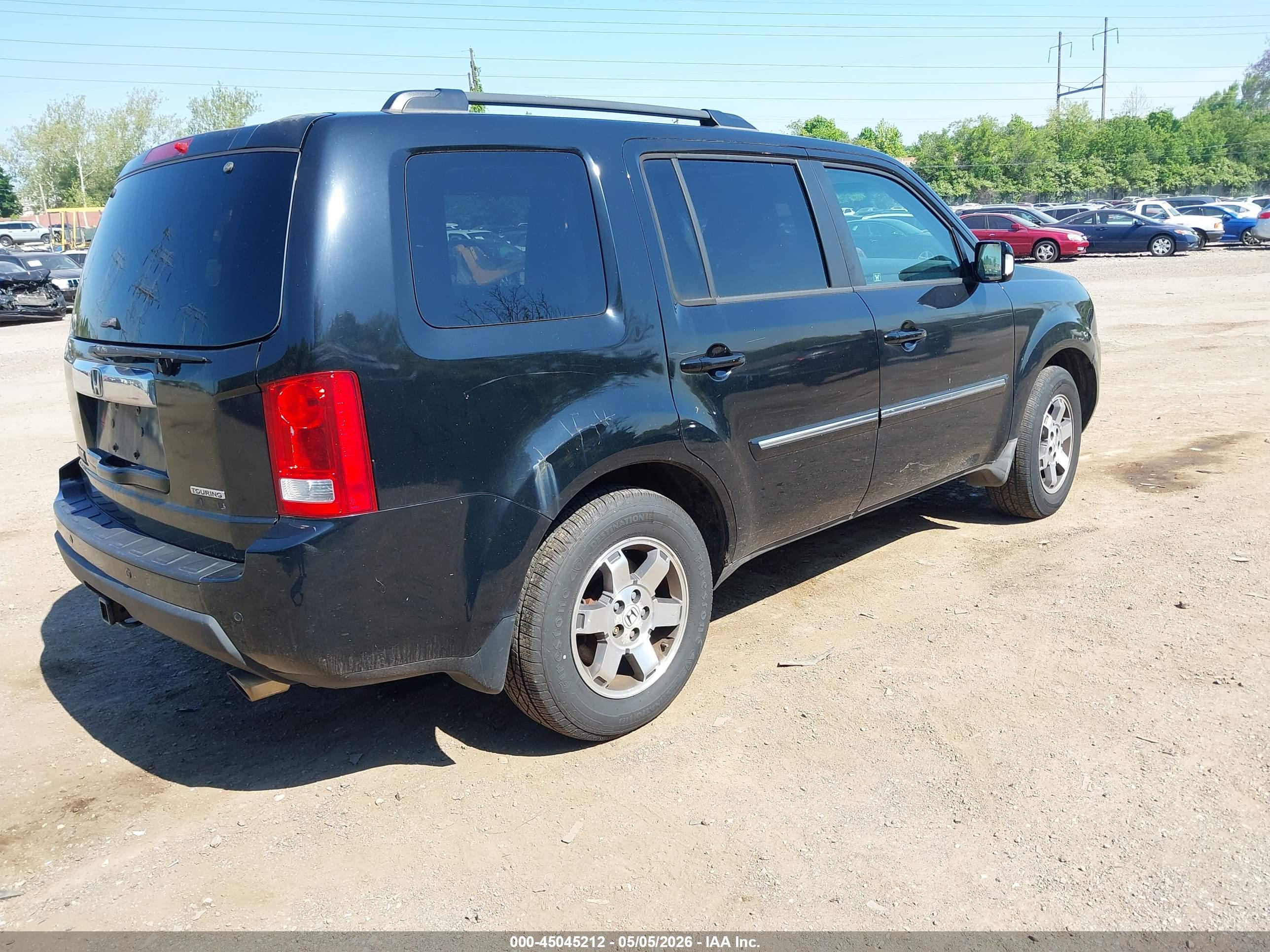 HONDA PILOT image 4