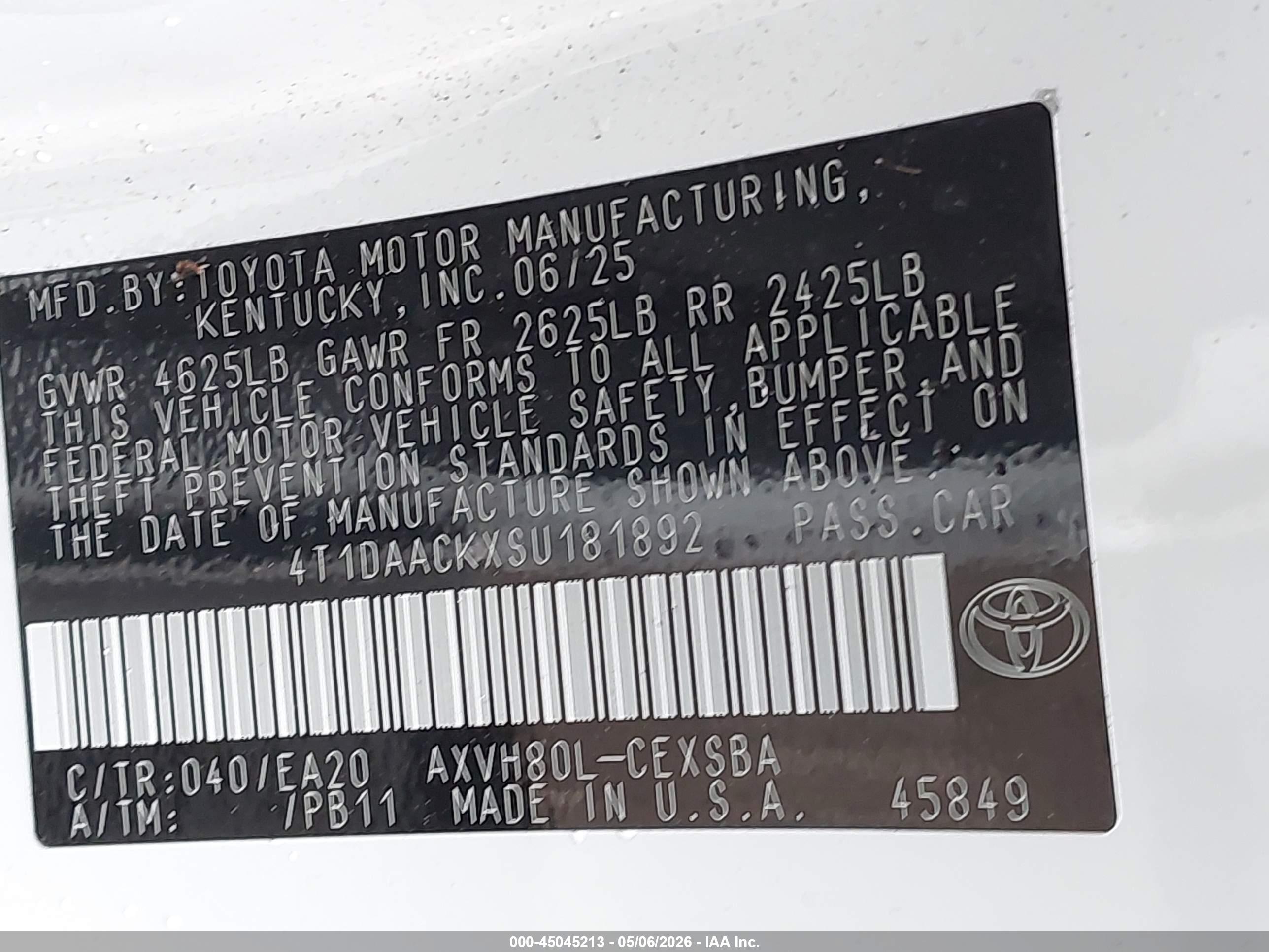 TOYOTA CAMRY image 9