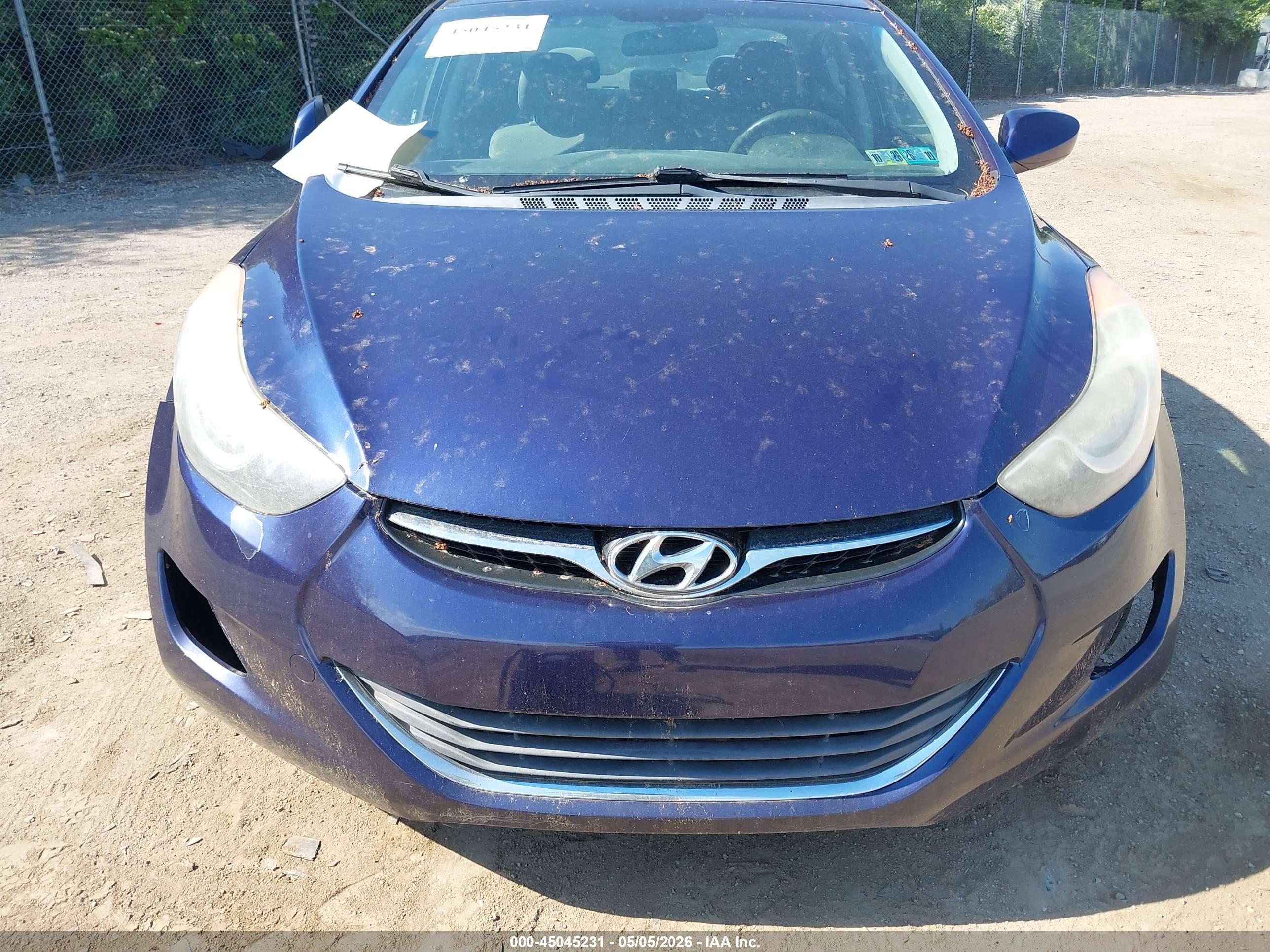 HYUNDAI ELANTRA image 6