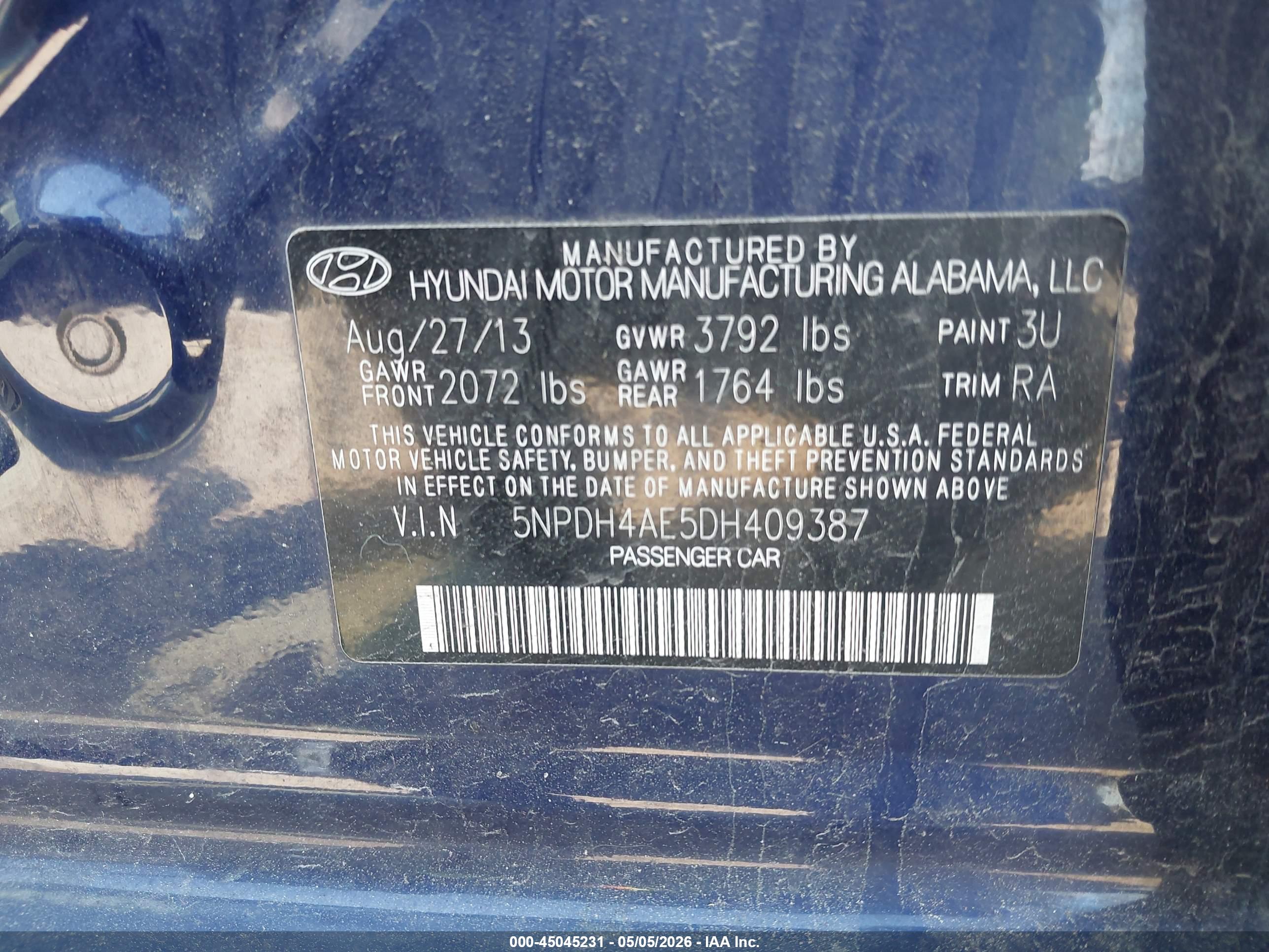 HYUNDAI ELANTRA image 9