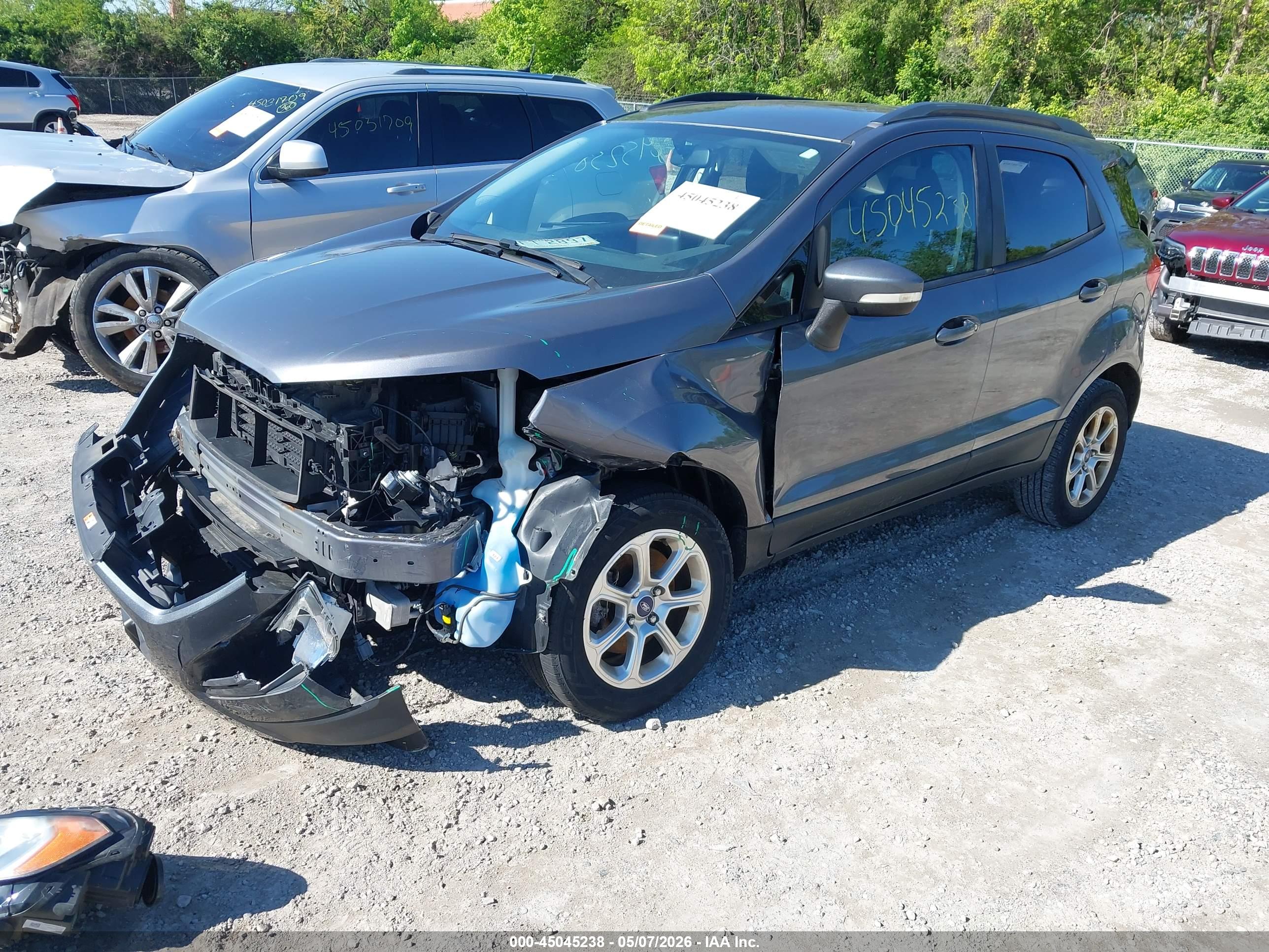 FORD ECOSPORT image 2