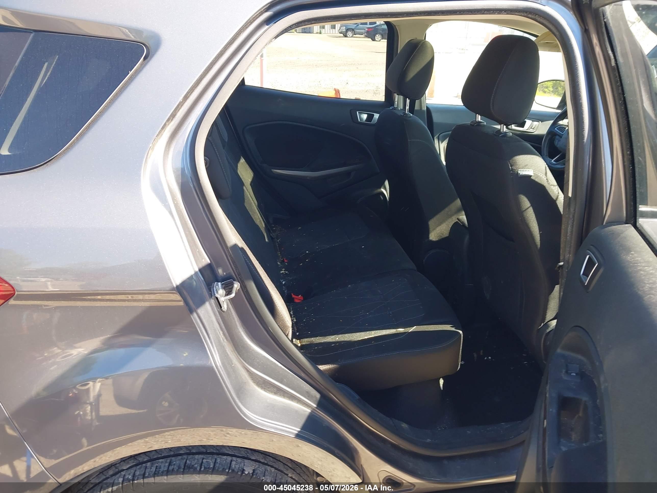 FORD ECOSPORT image 8