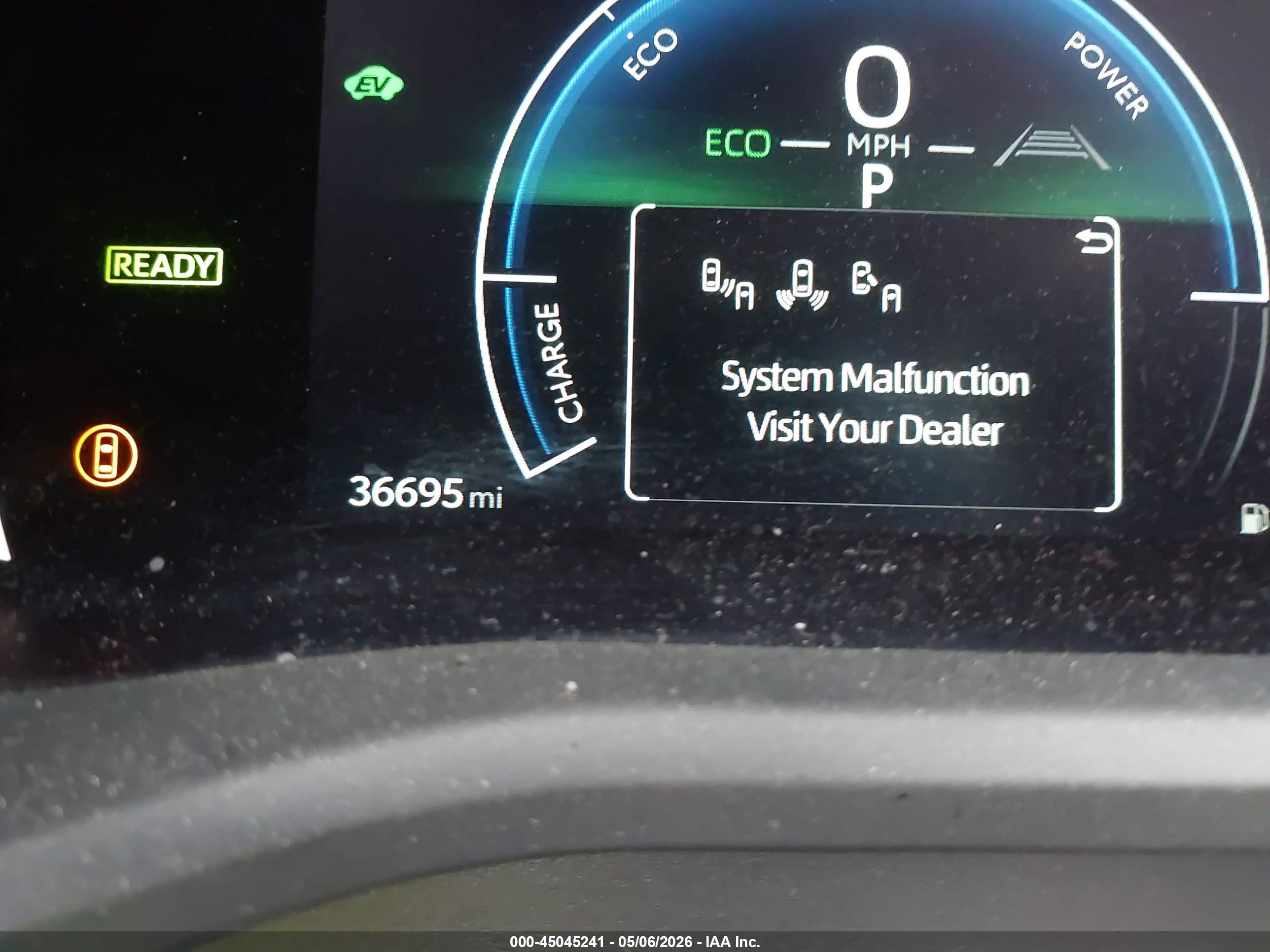TOYOTA CAMRY image 7