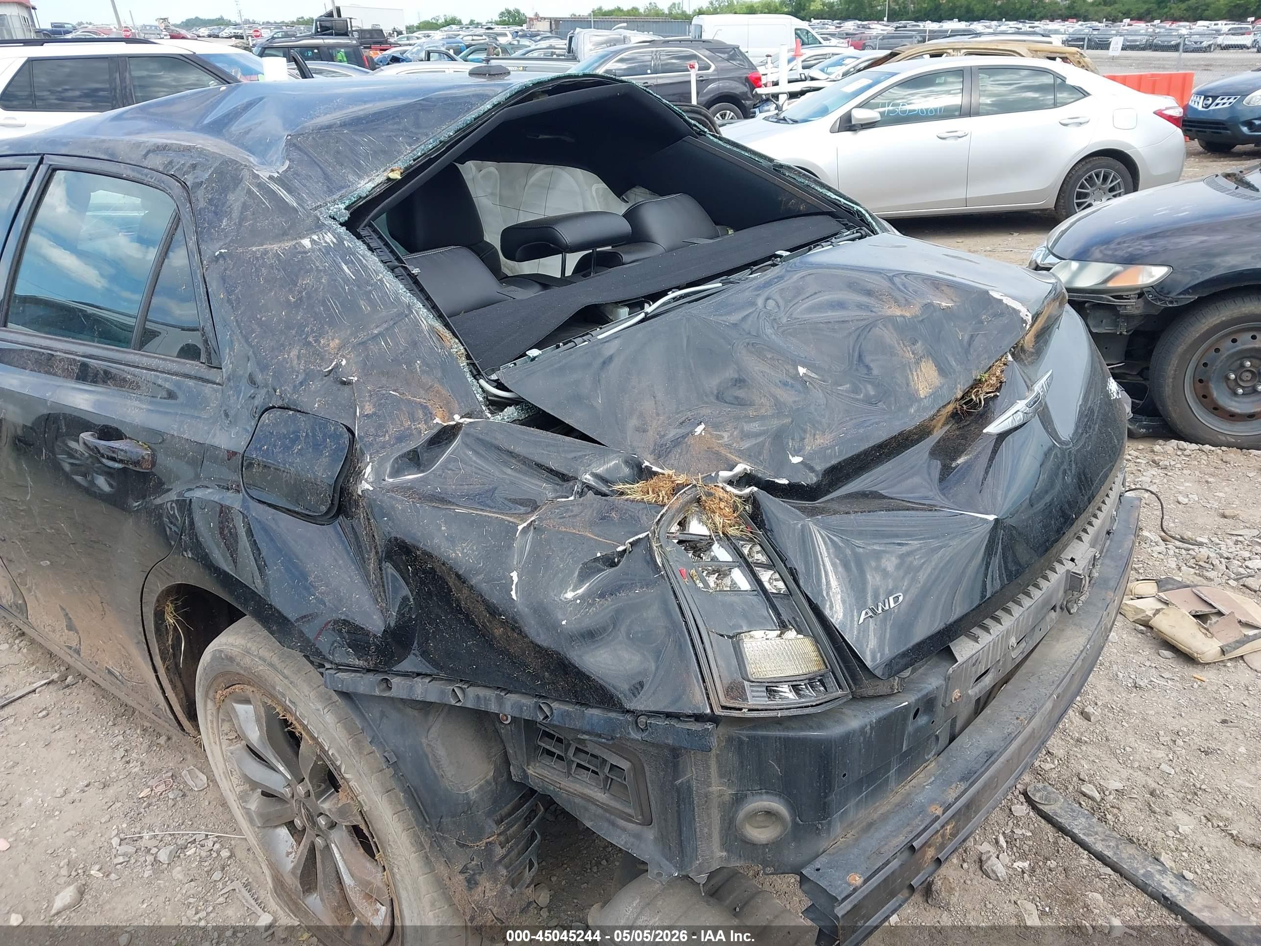 CHRYSLER 300 image 6