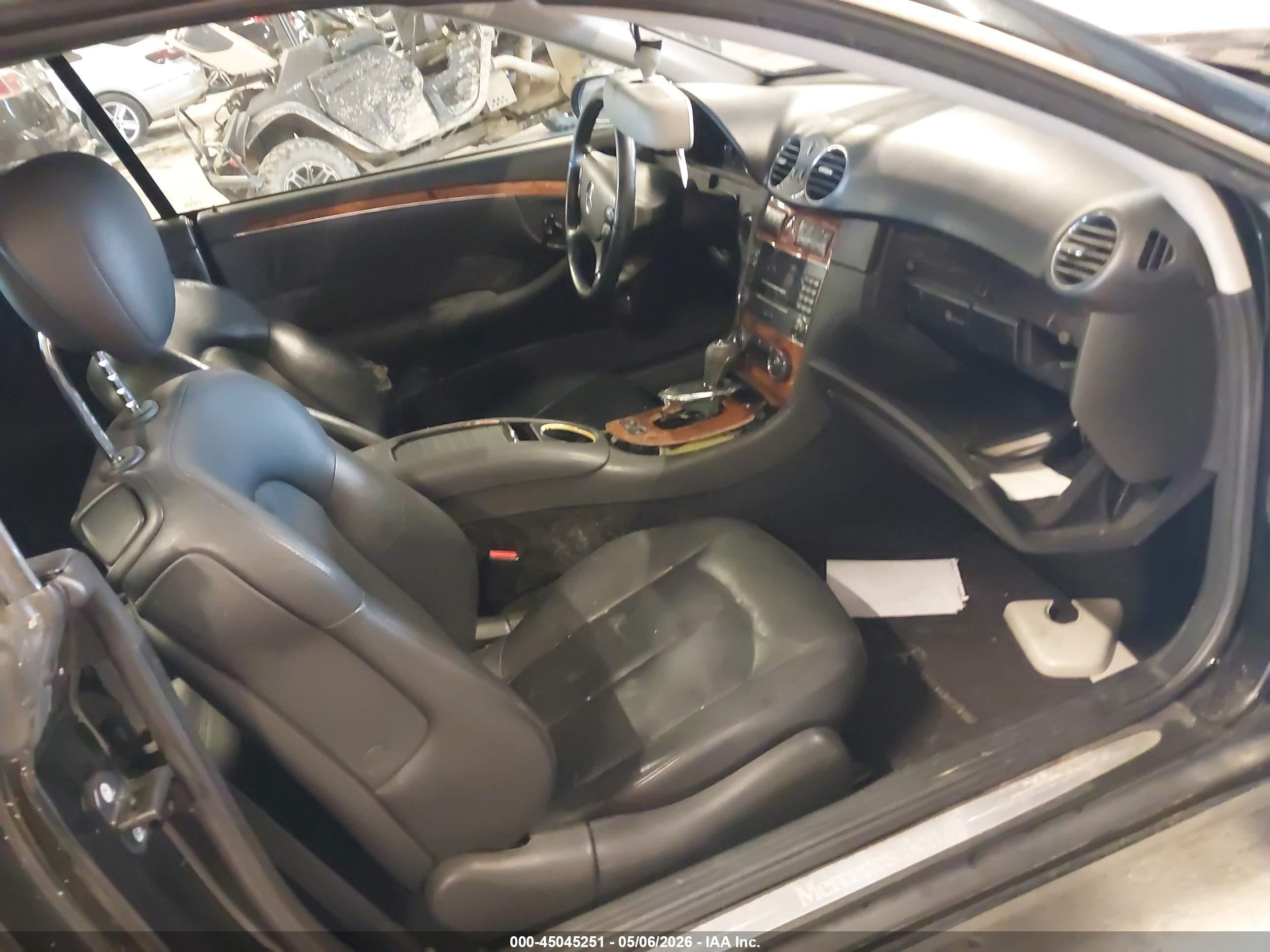 MERCEDES-BENZ CLK image 5