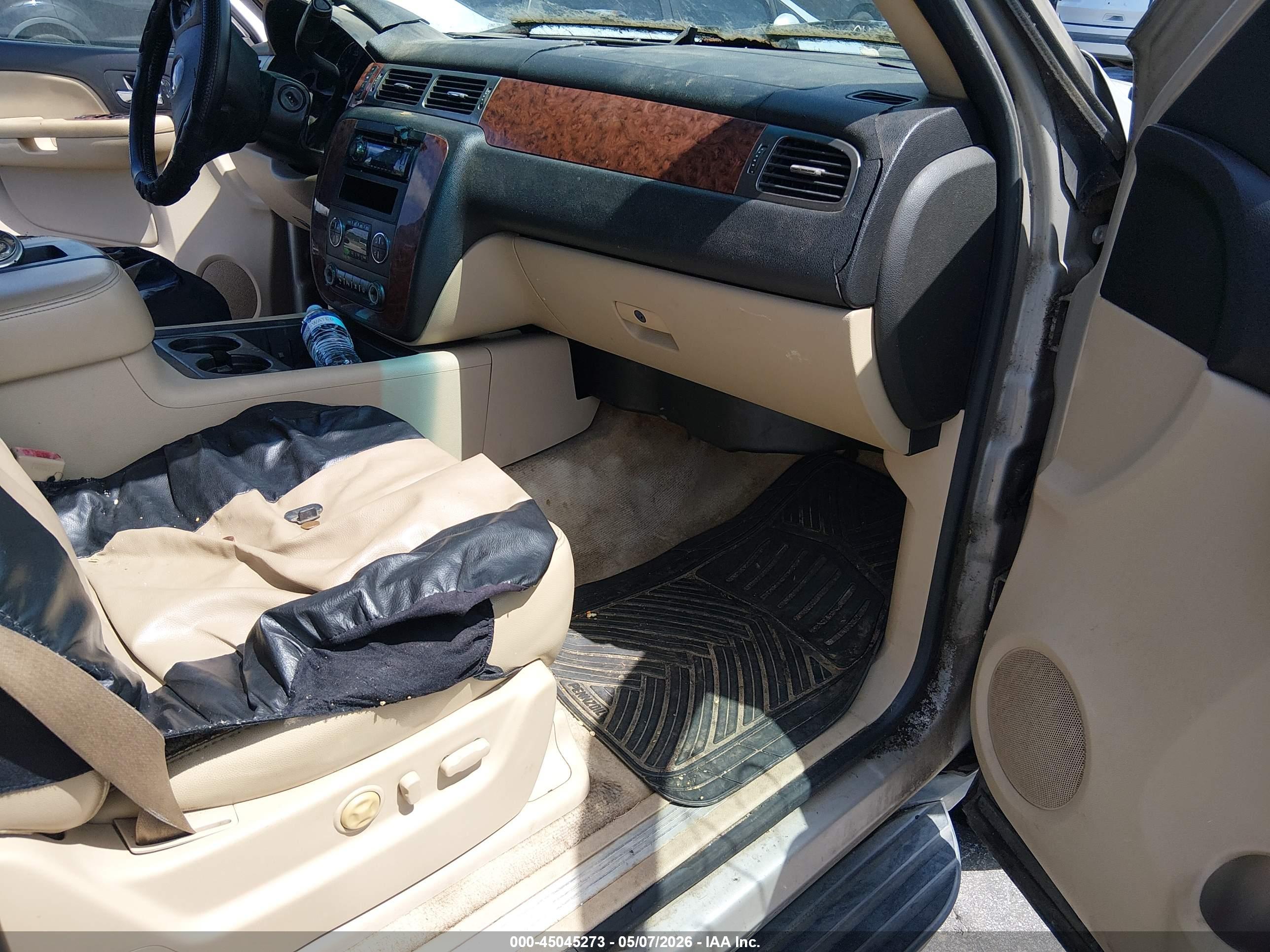 CHEVROLET AVALANCHE image 5