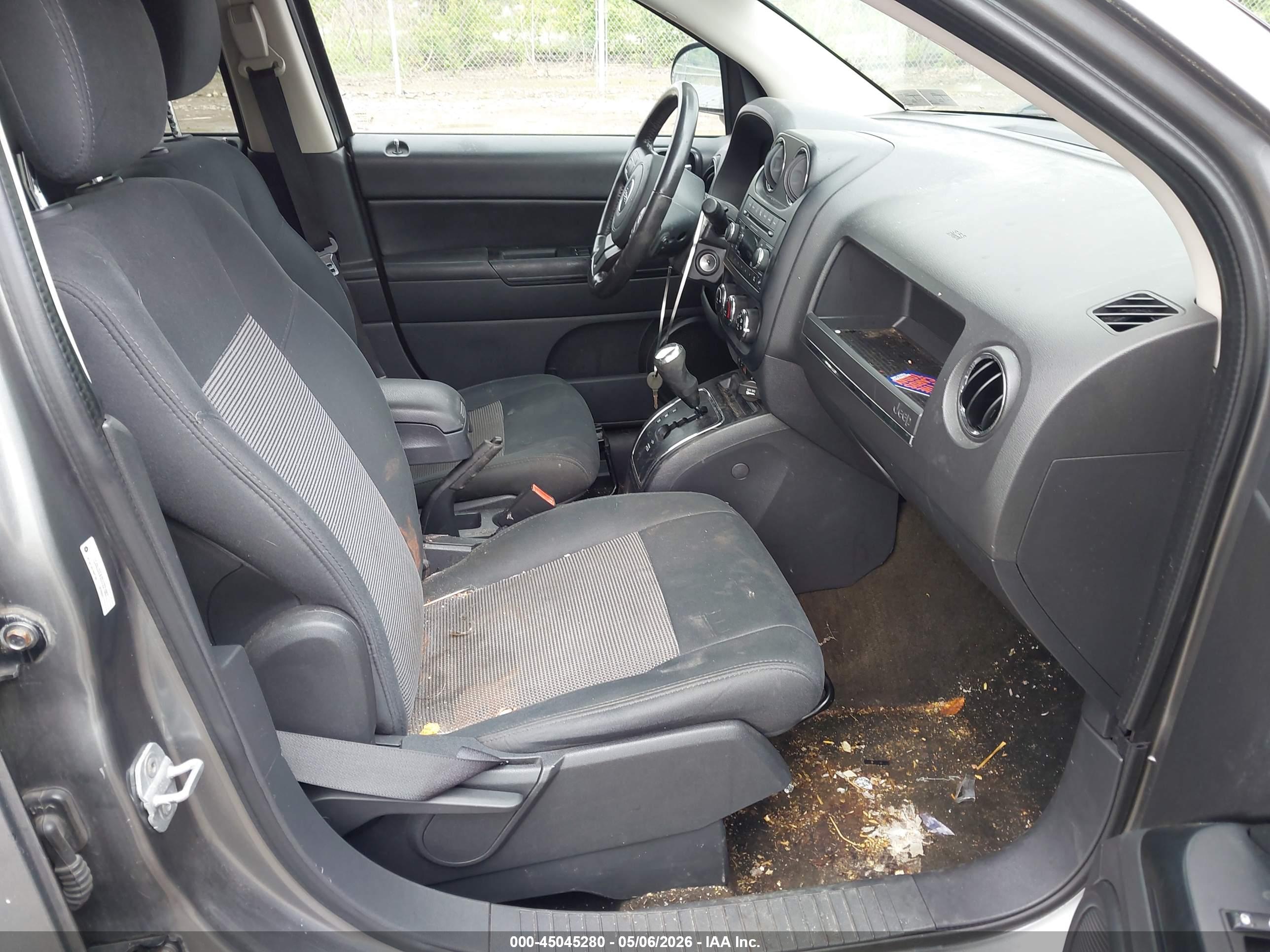 JEEP COMPASS image 5