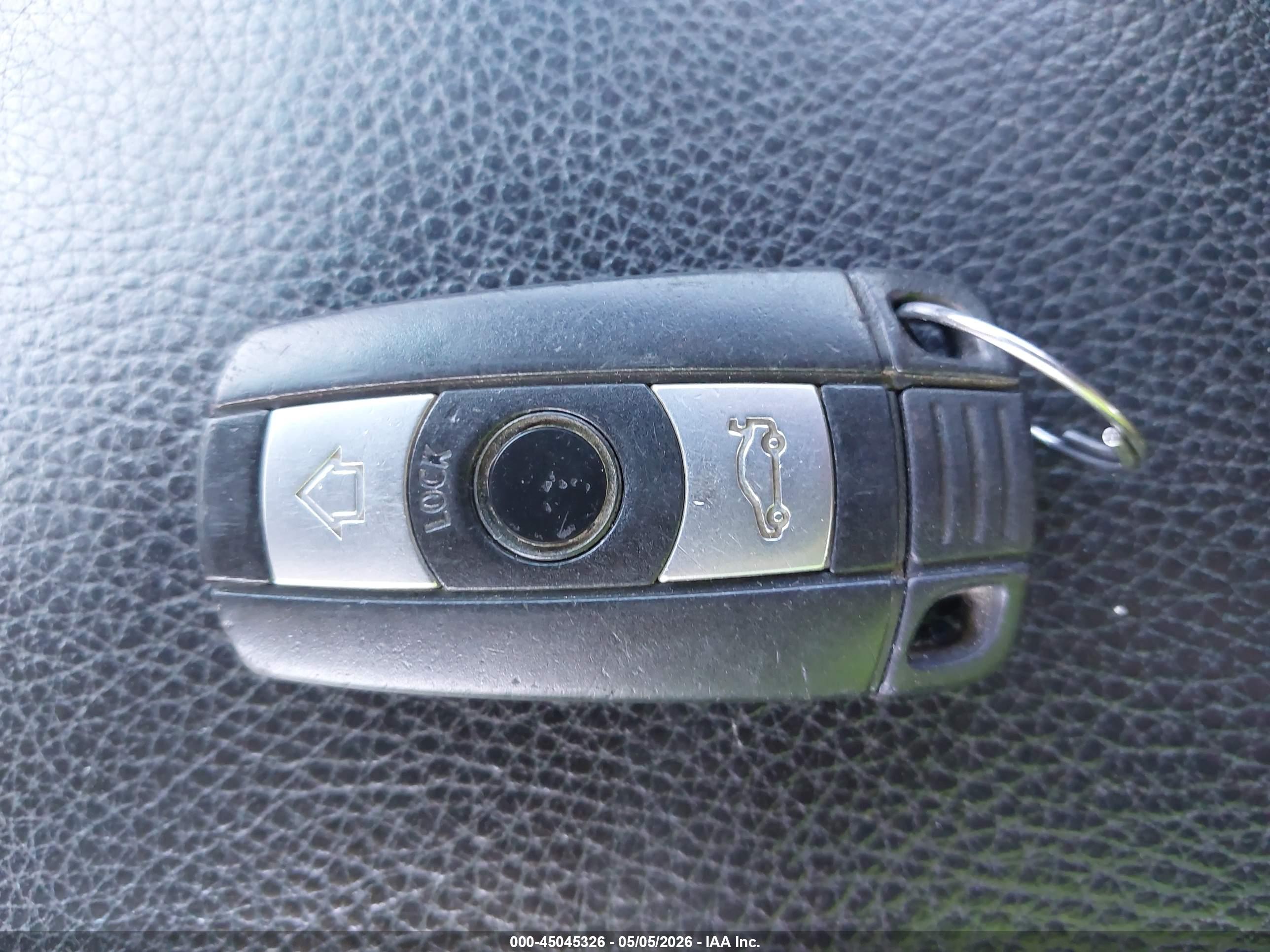 BMW 650I image 11
