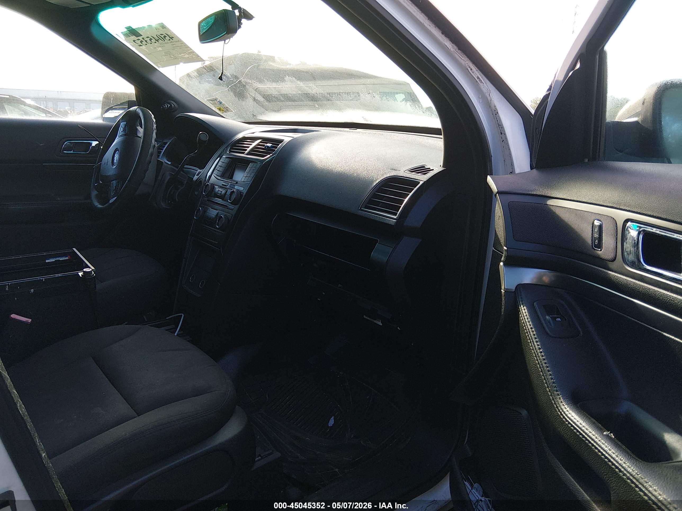 FORD UTILITY image 5