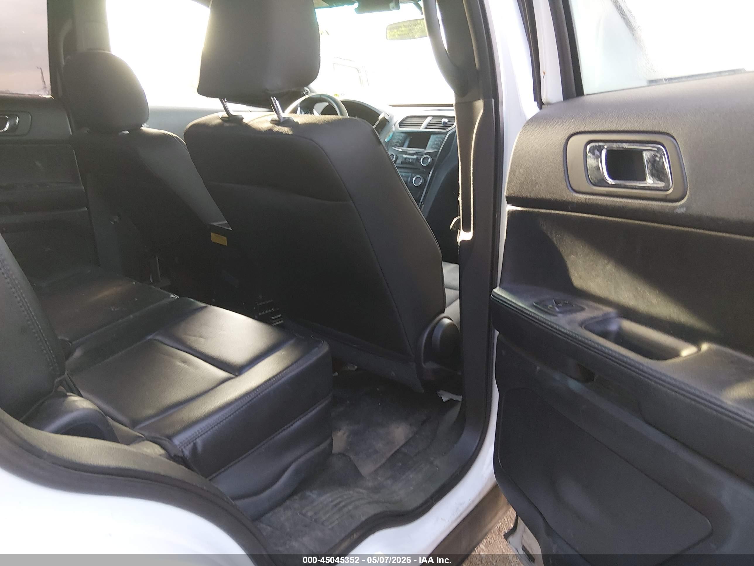 FORD UTILITY image 8