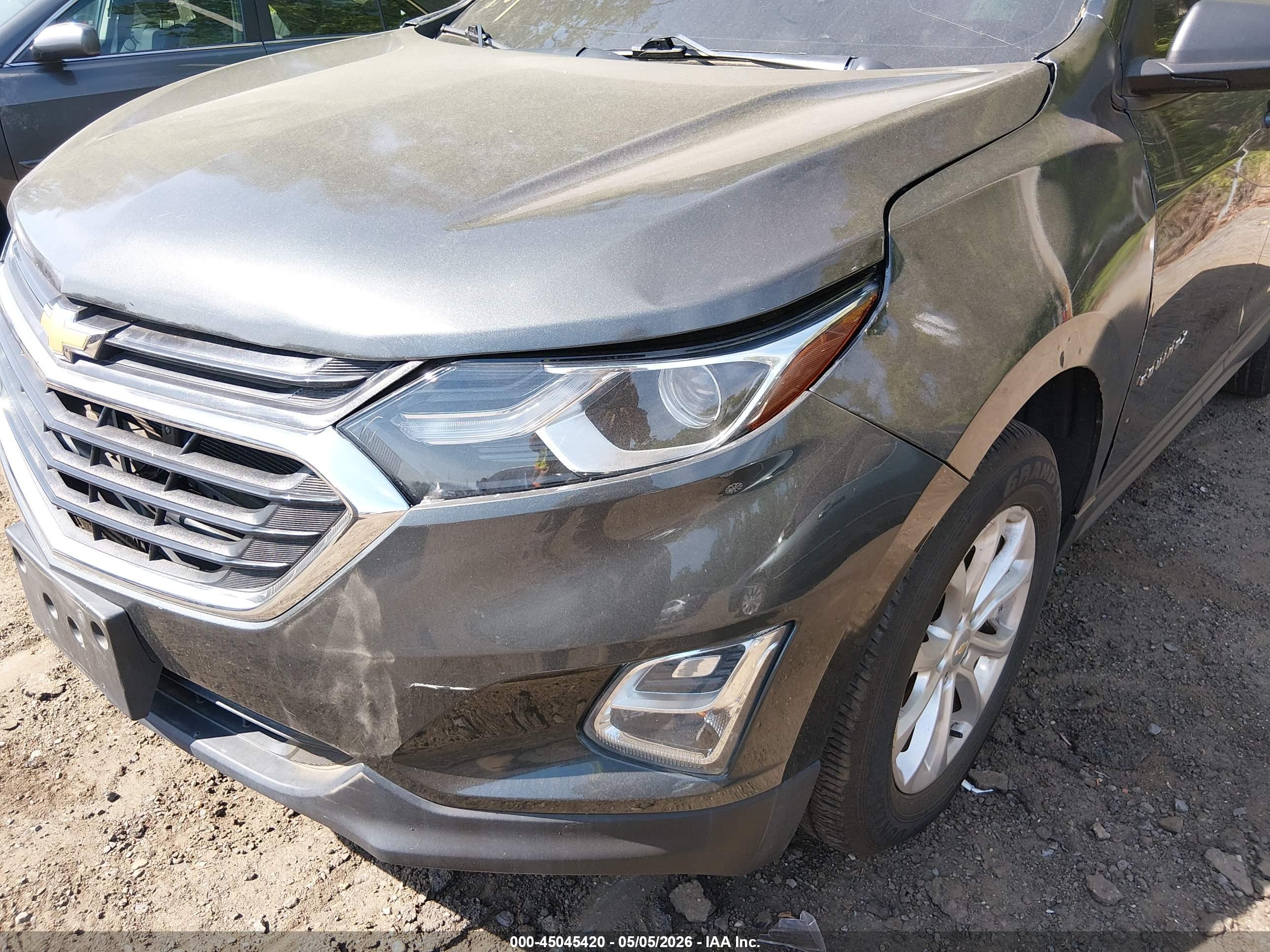 CHEVROLET EQUINOX image 6