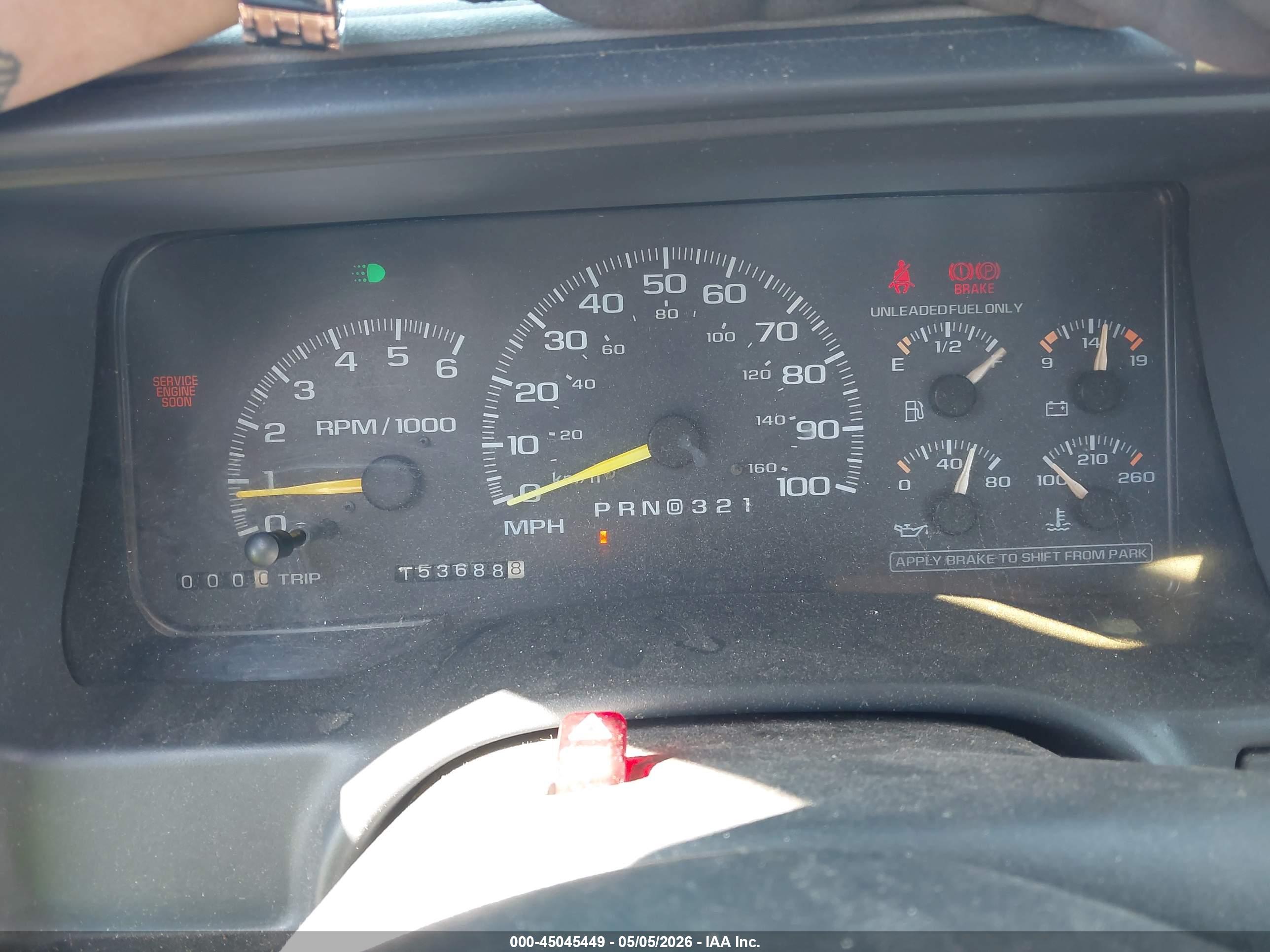 CHEVROLET C1500 image 7