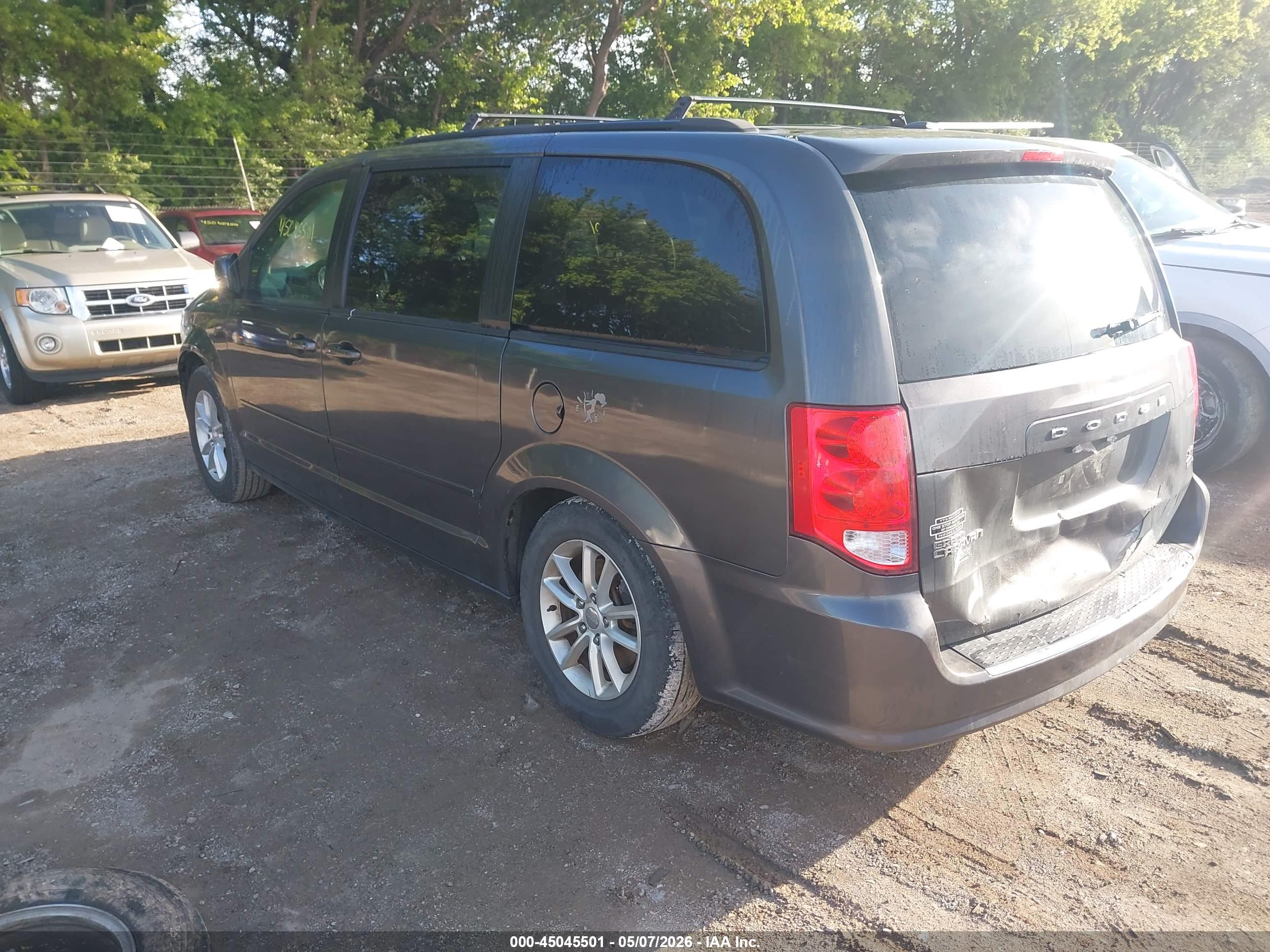 DODGE GRAND image 3