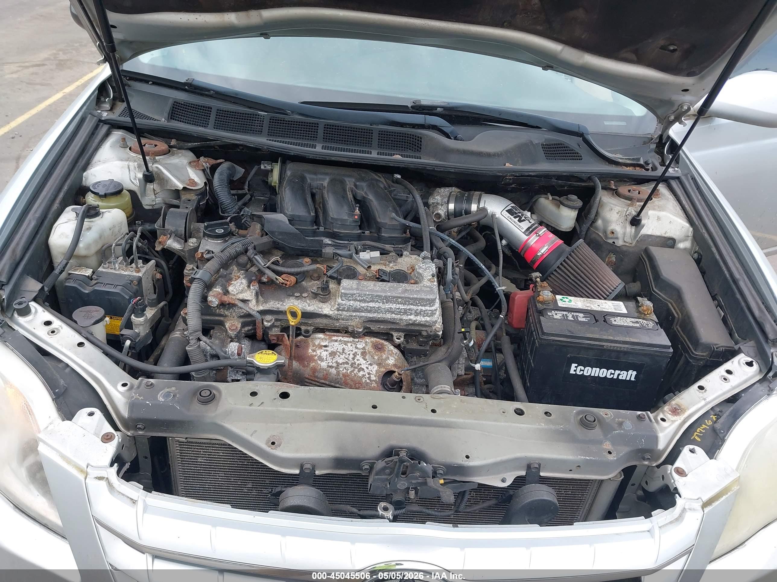 TOYOTA AVALON image 10
