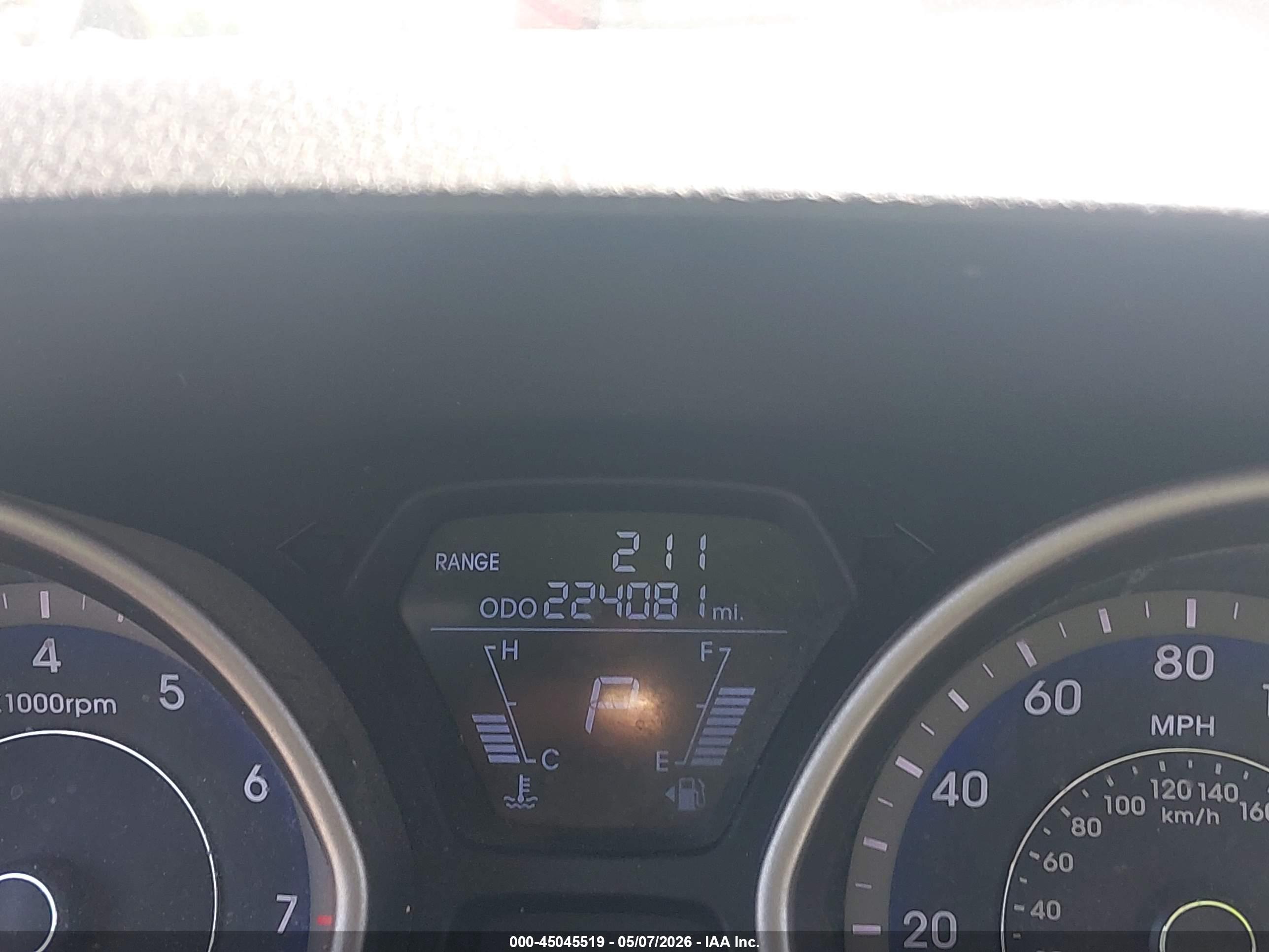 HYUNDAI ELANTRA image 7