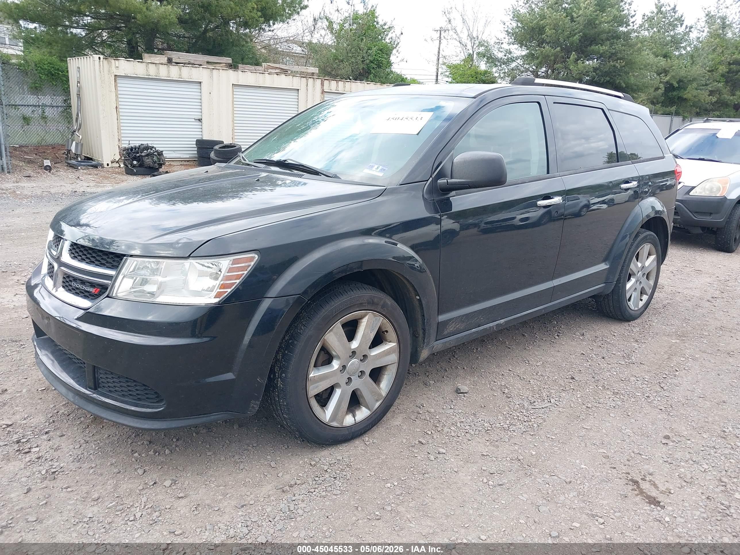 DODGE JOURNEY image 2