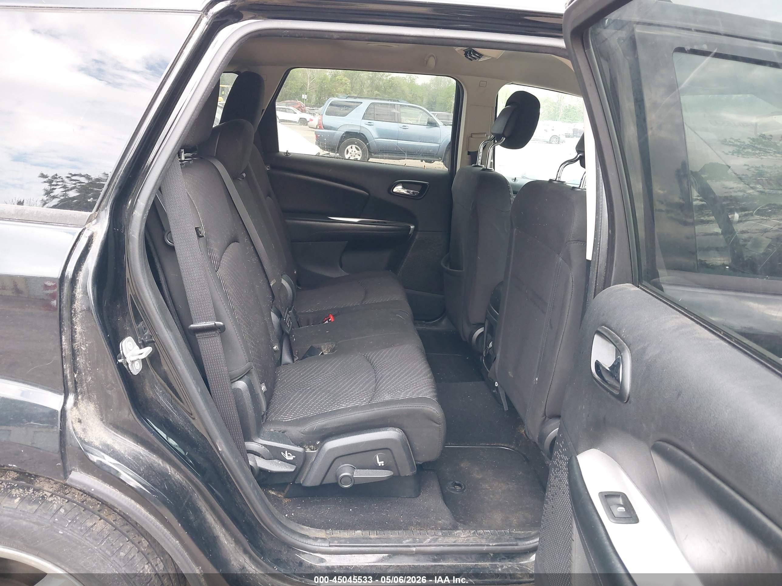 DODGE JOURNEY image 8