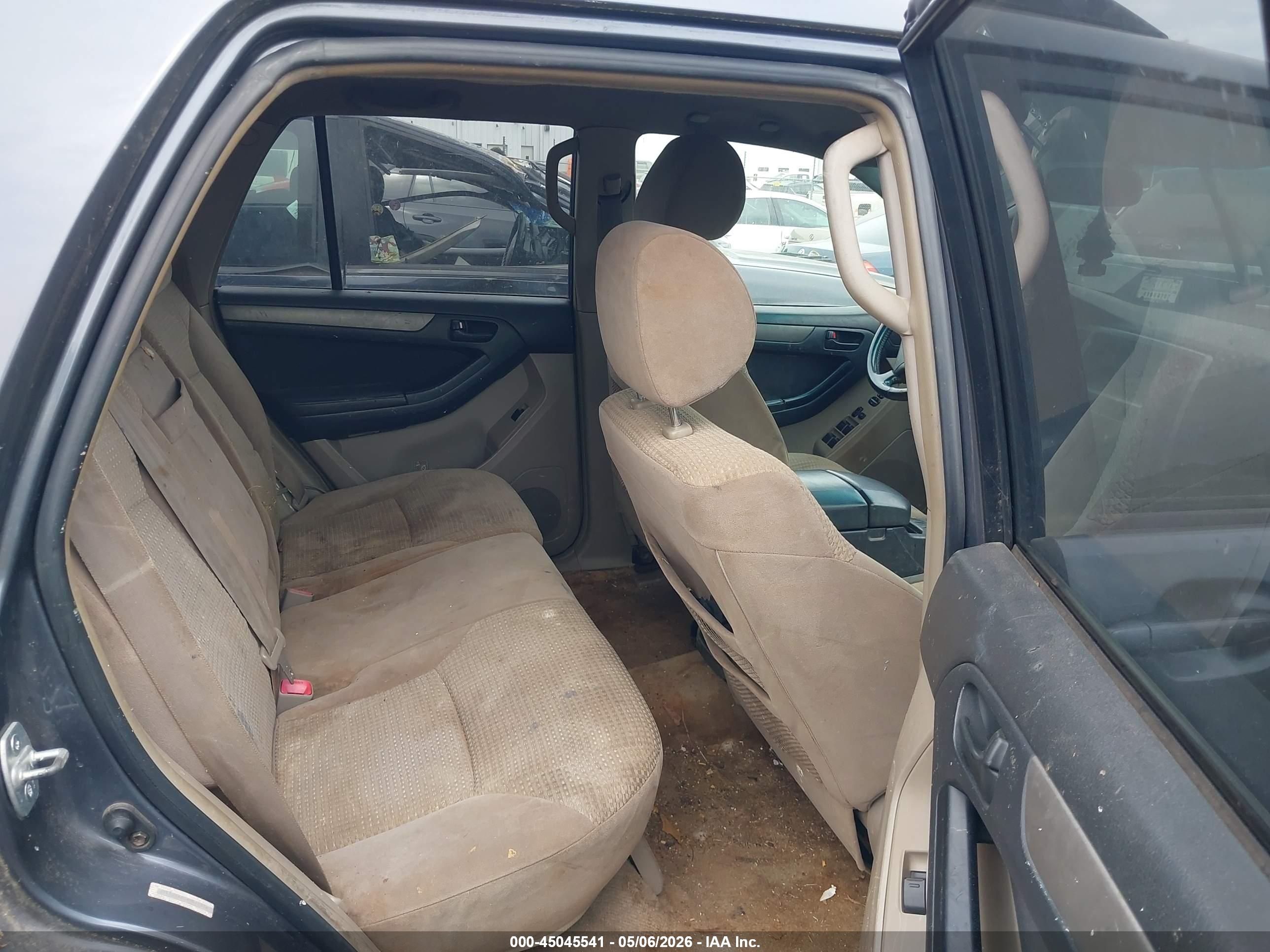 TOYOTA 4RUNNER image 8
