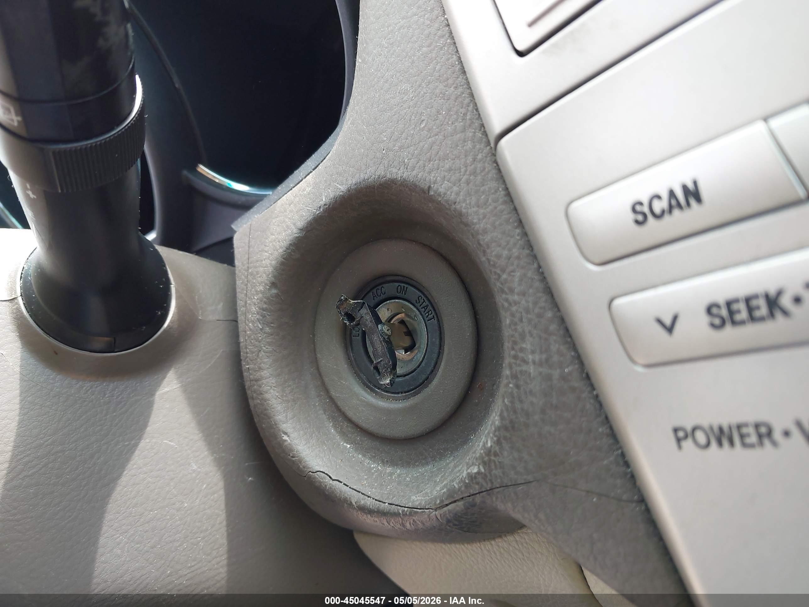 LEXUS RX image 11