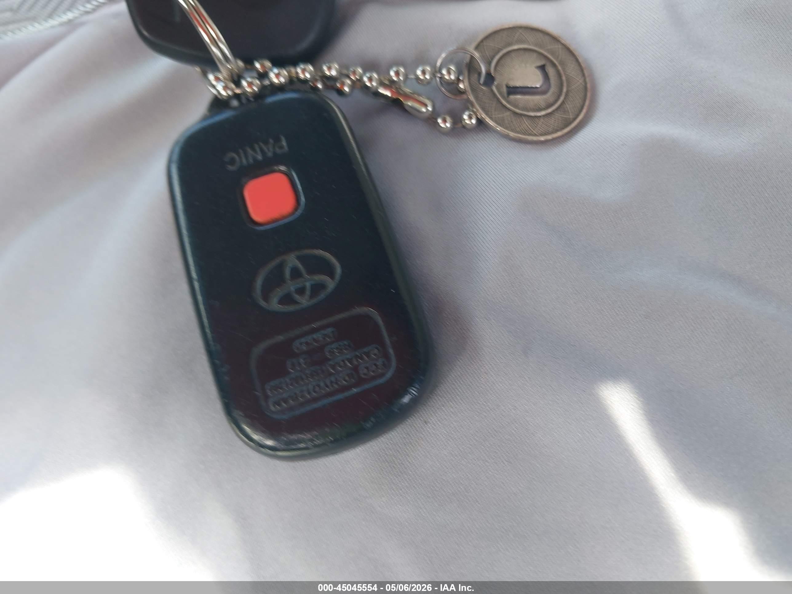 TOYOTA HIGHLANDER image 11