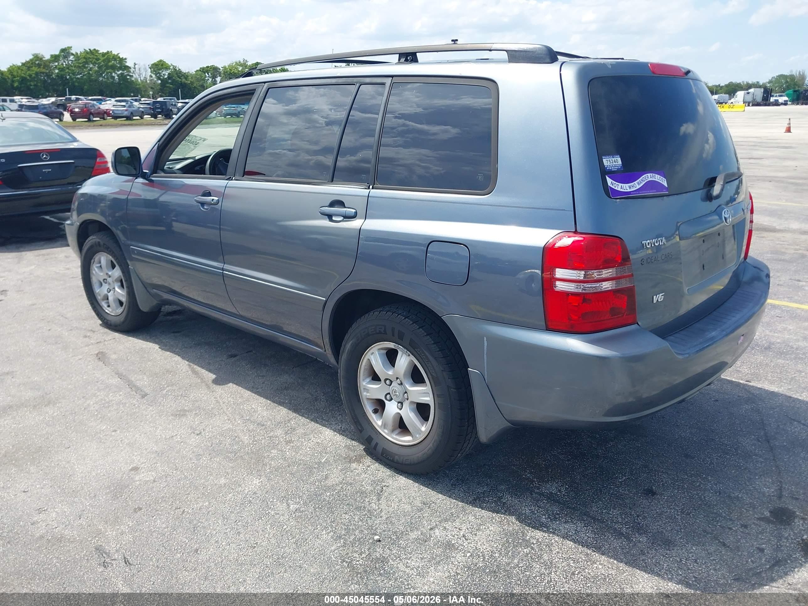 TOYOTA HIGHLANDER image 3