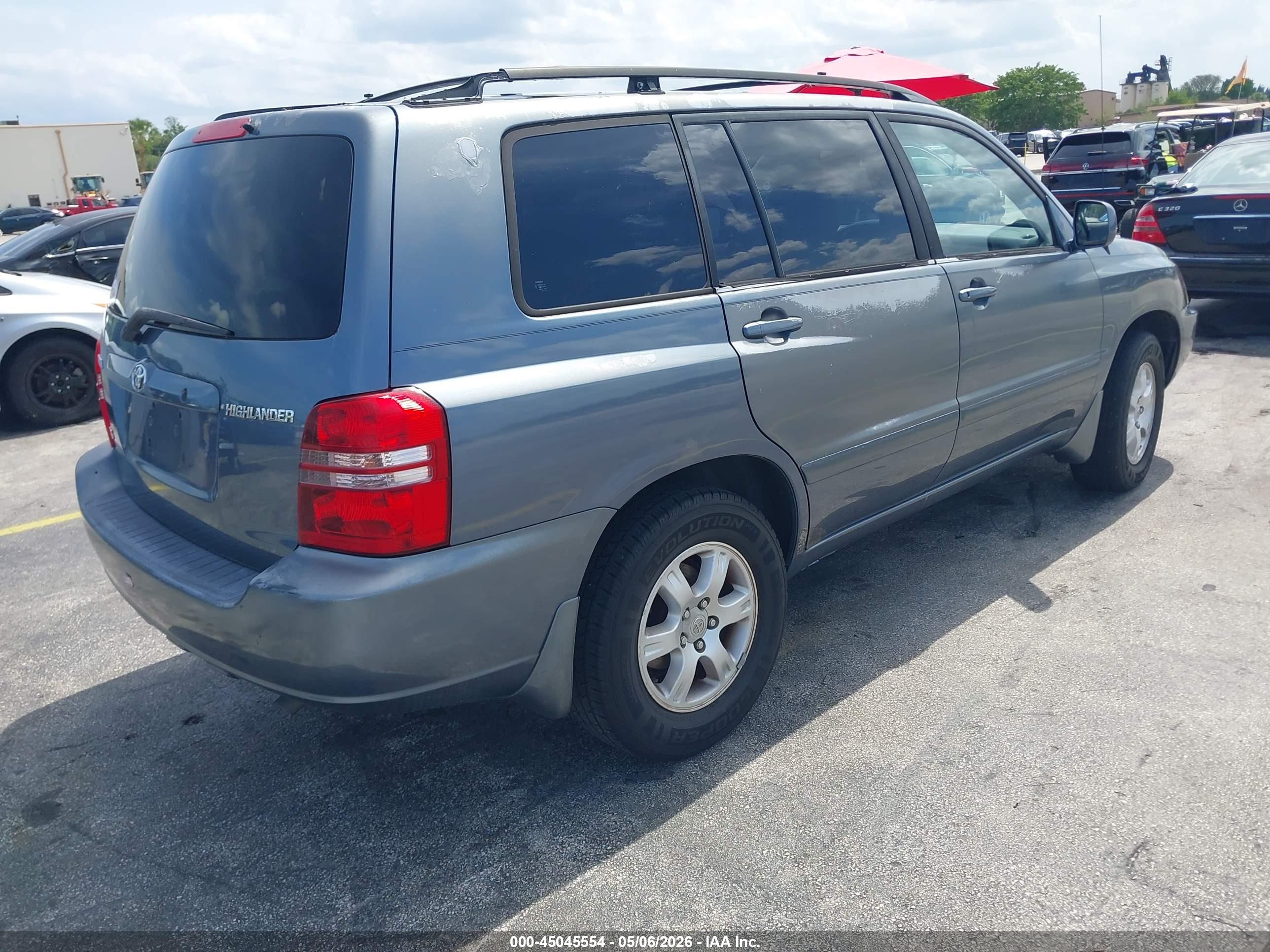 TOYOTA HIGHLANDER image 4