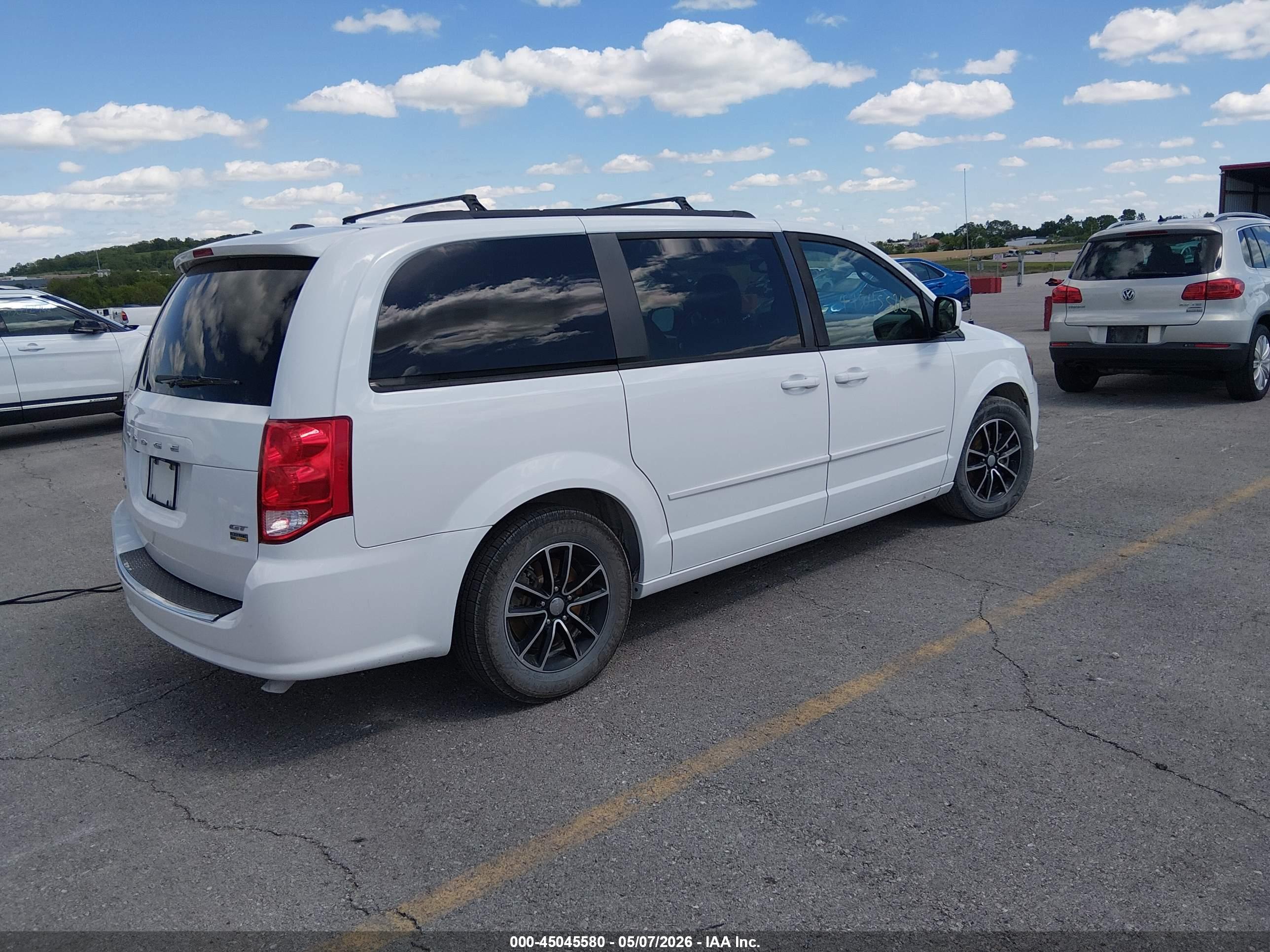 DODGE GRAND image 4