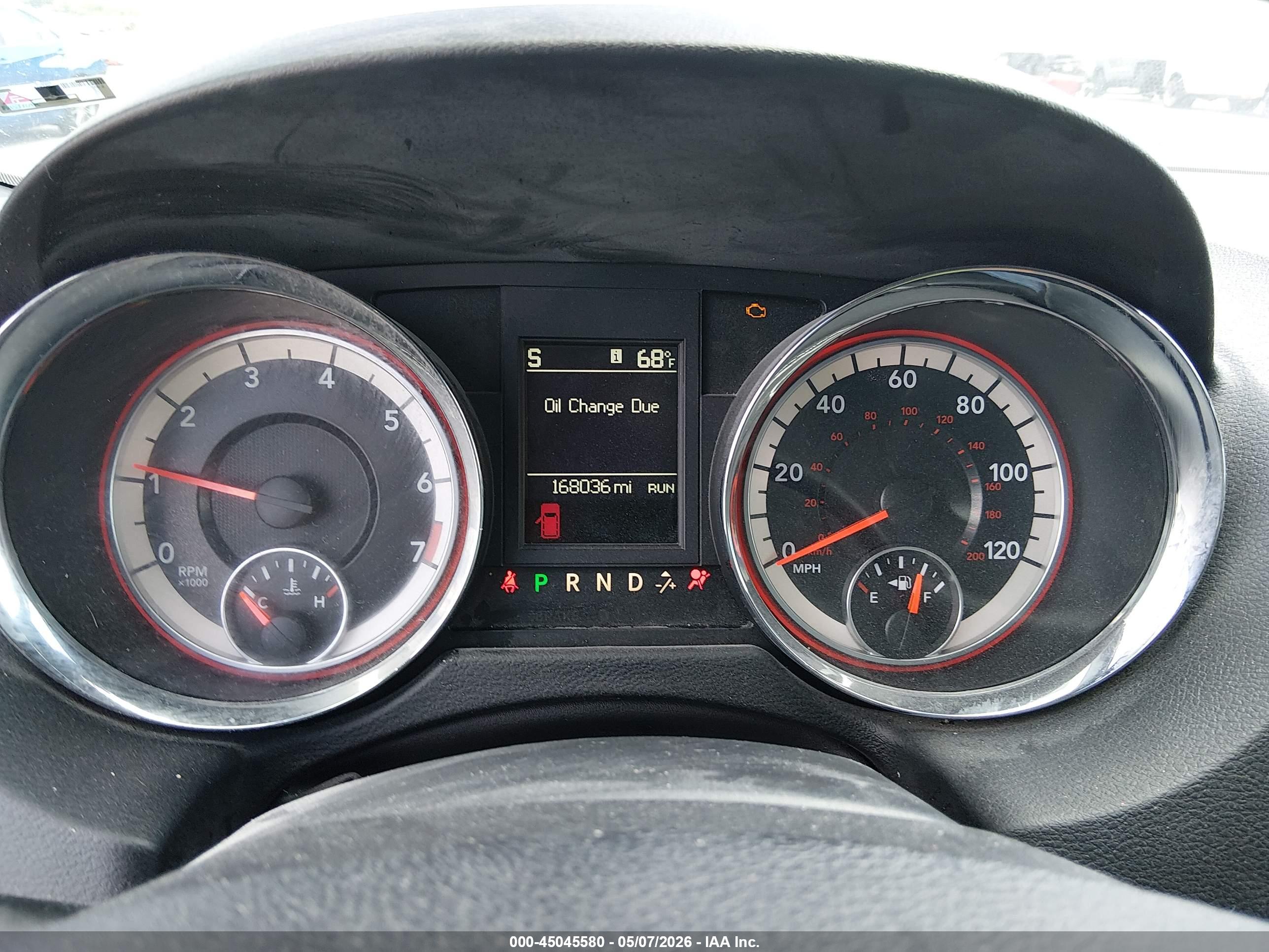DODGE GRAND image 7