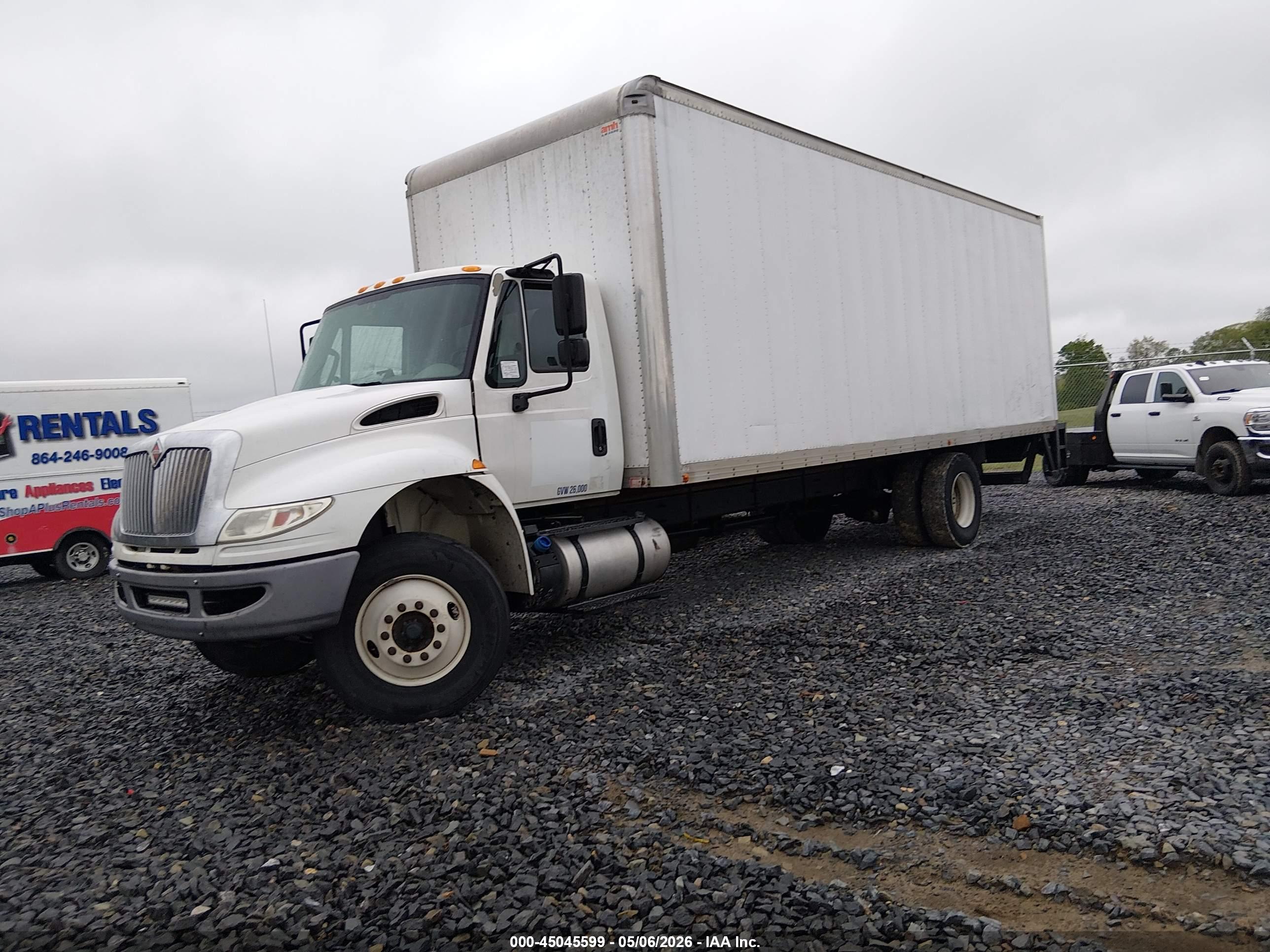 INTERNATIONAL 4000 image 2