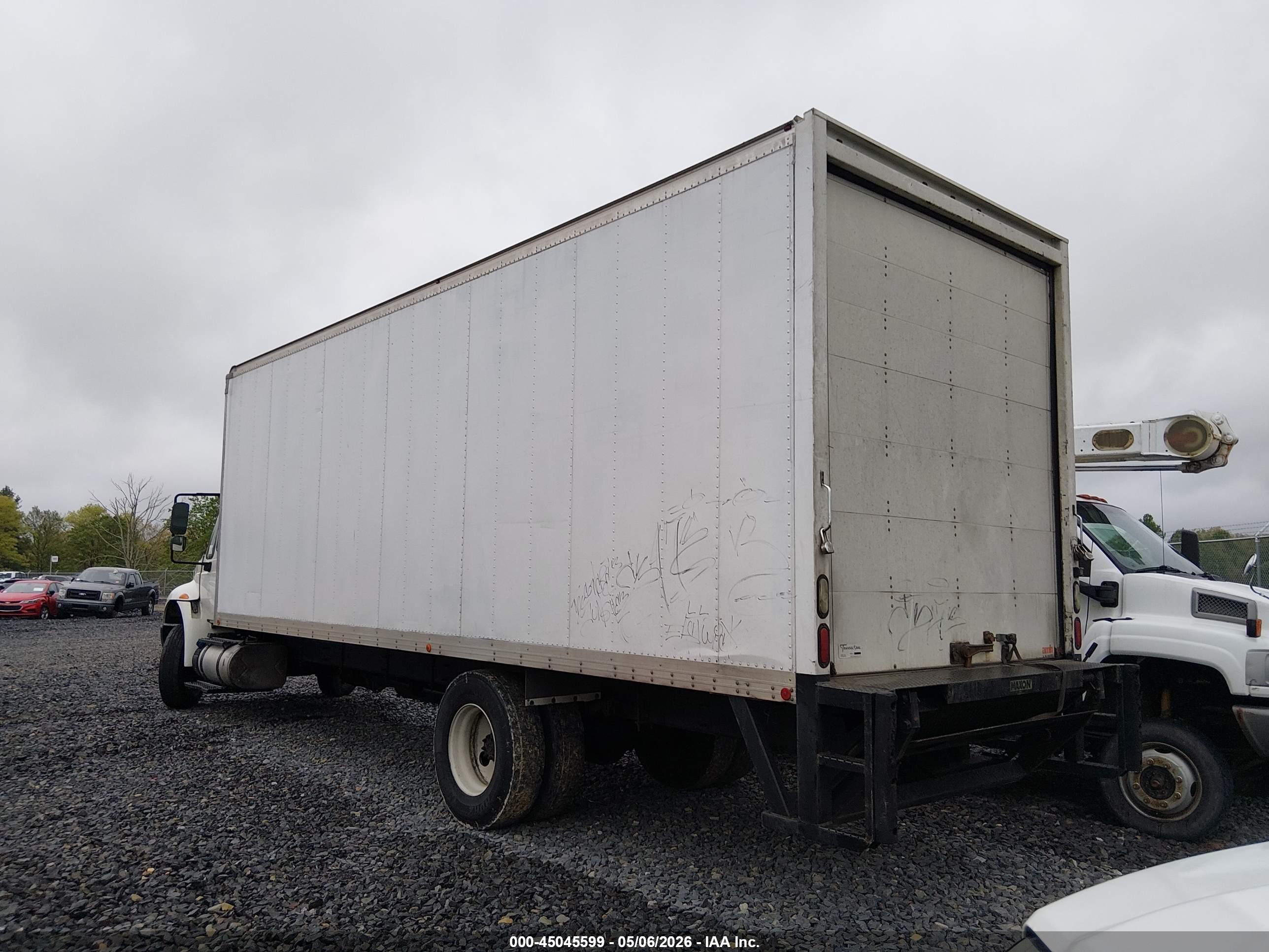 INTERNATIONAL 4000 image 3