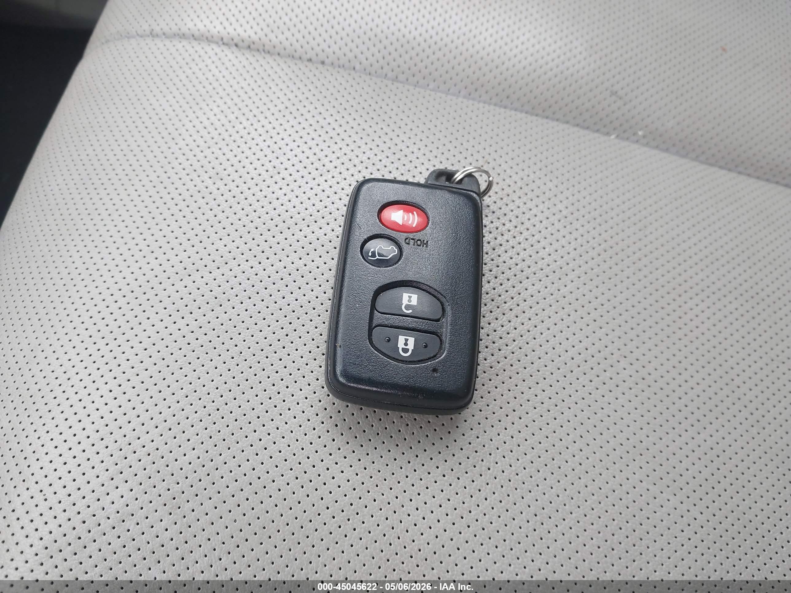 TOYOTA VENZA image 11