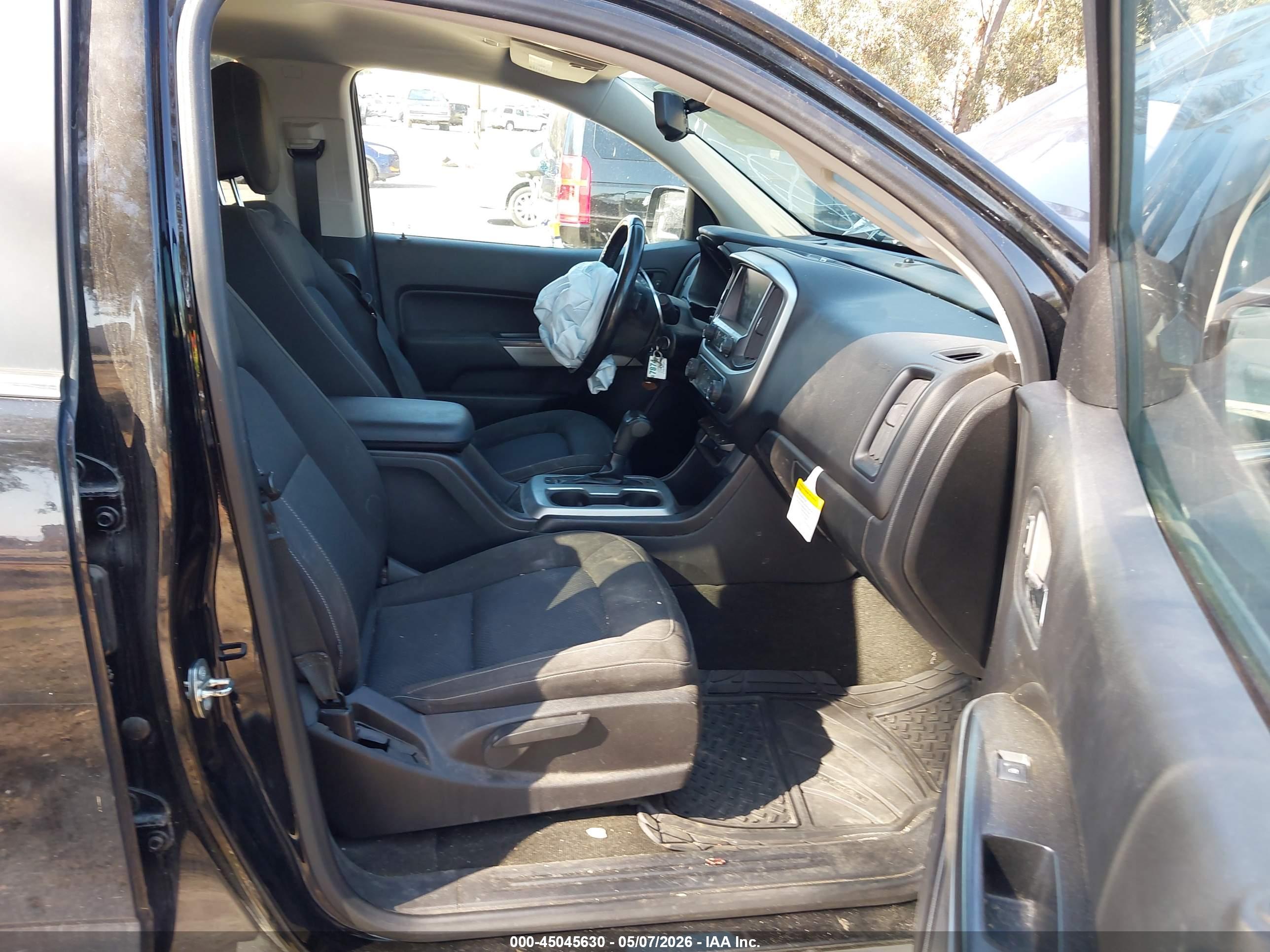 CHEVROLET COLORADO image 5