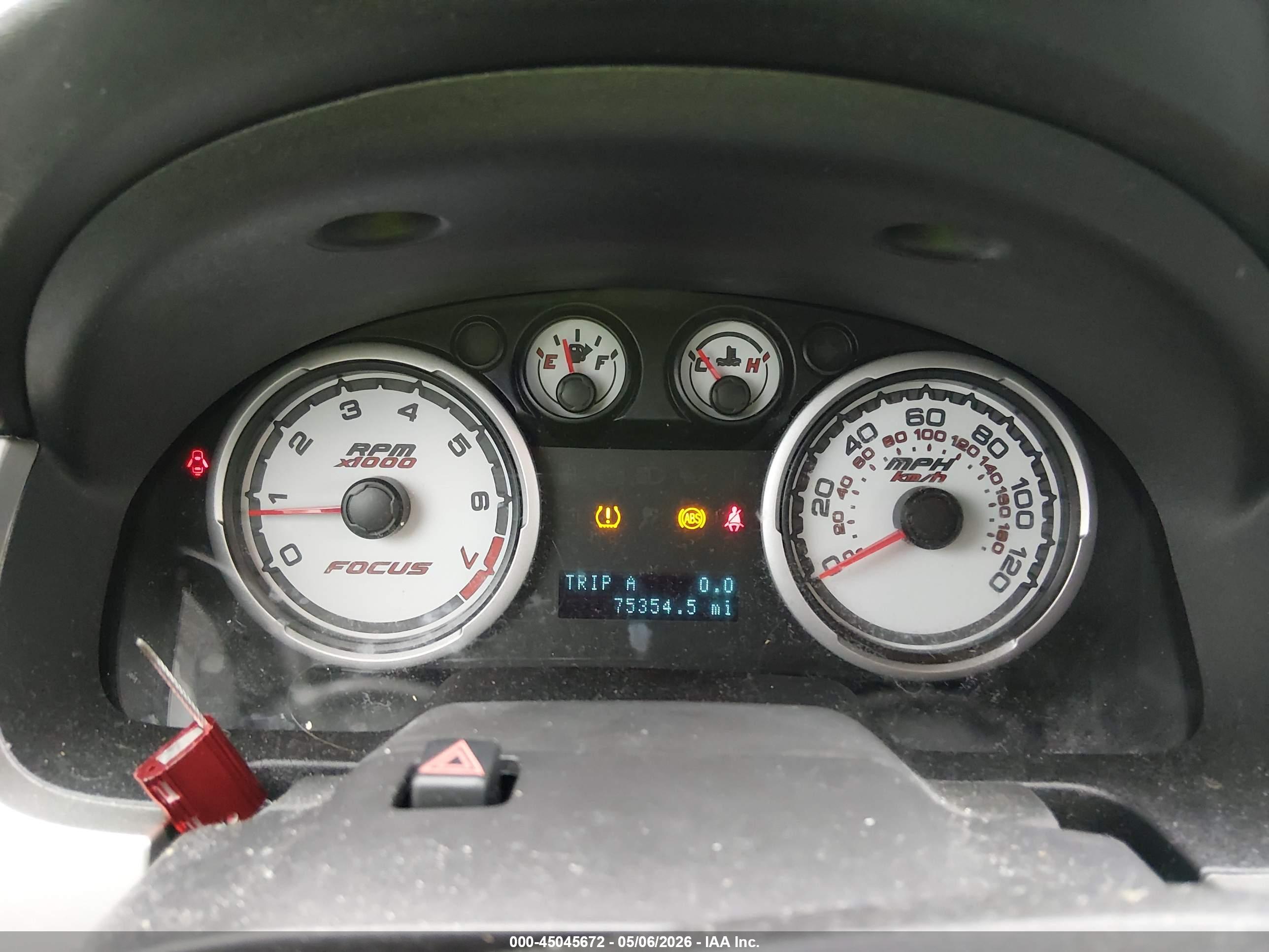 FORD FOCUS image 7