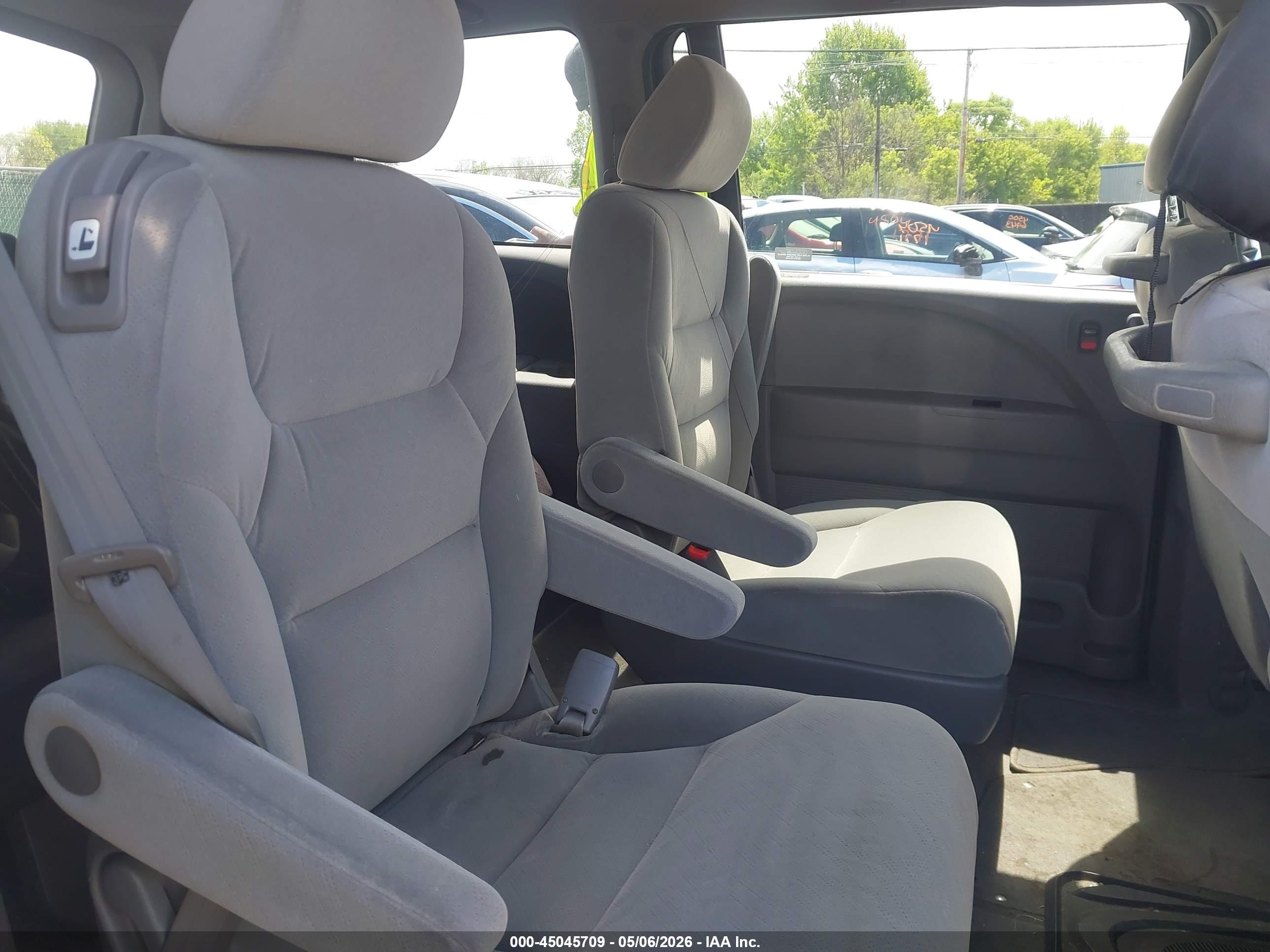 HONDA ODYSSEY image 8