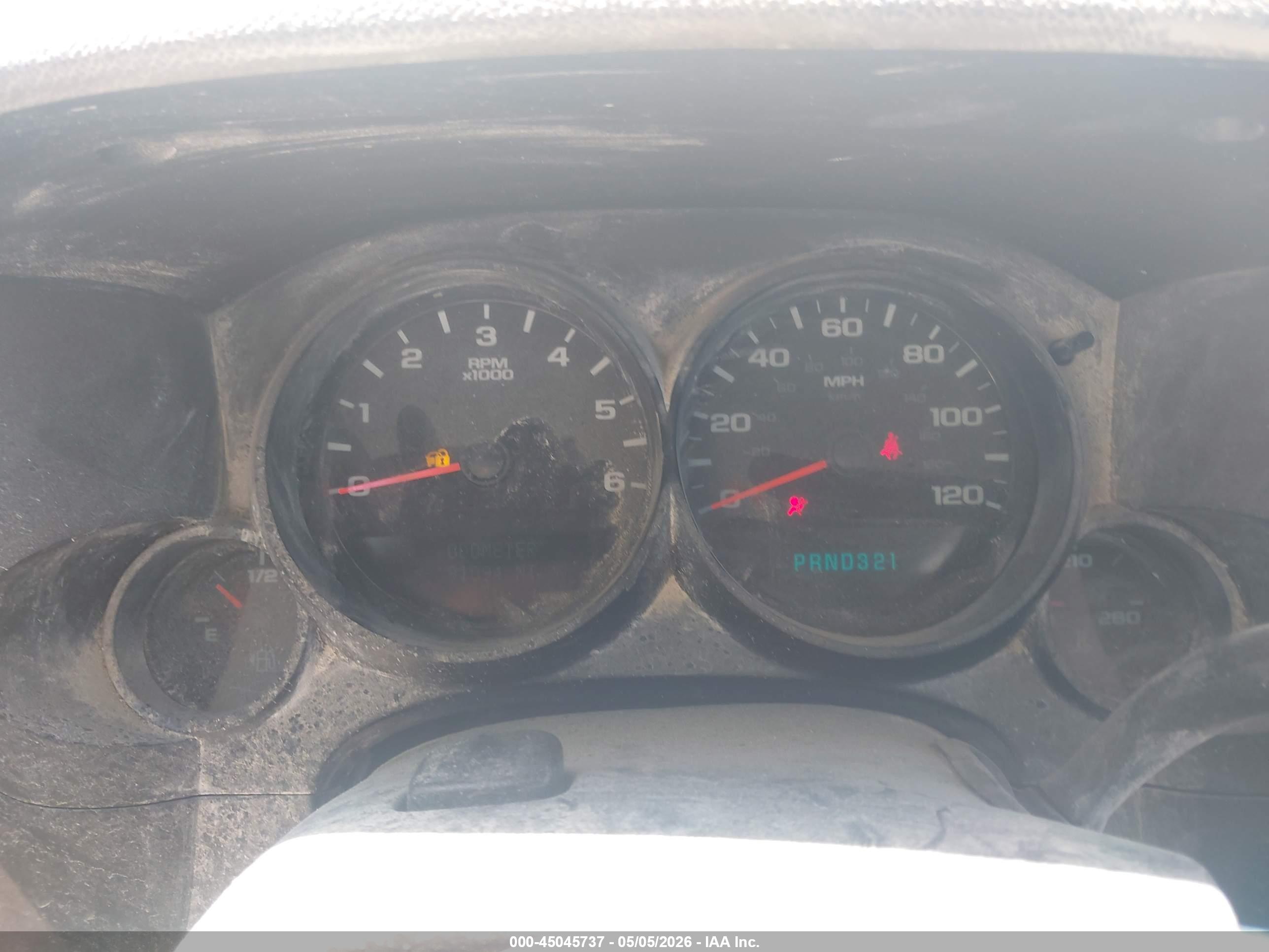 CHEVROLET SILVERADO image 7