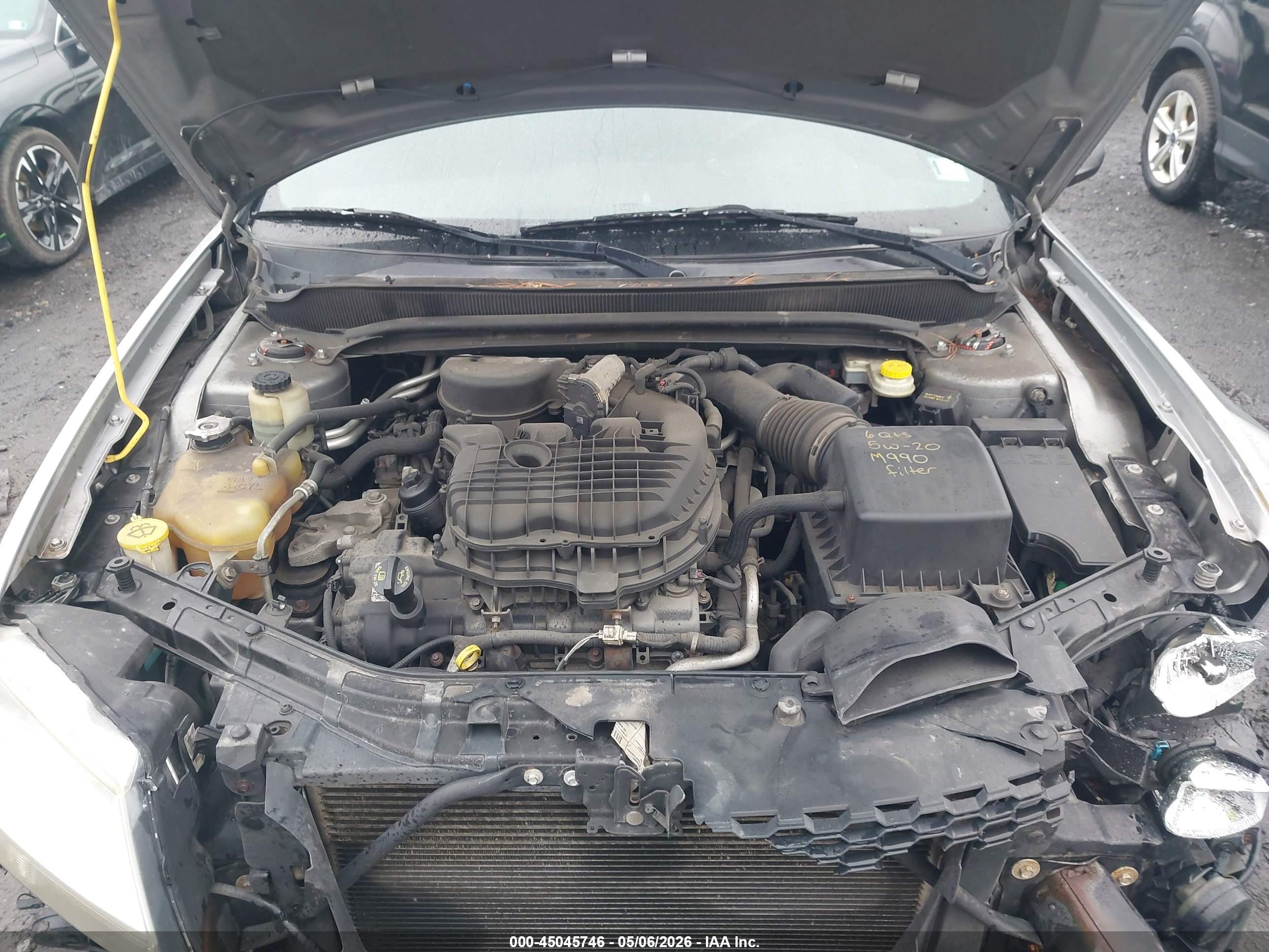 DODGE AVENGER image 10