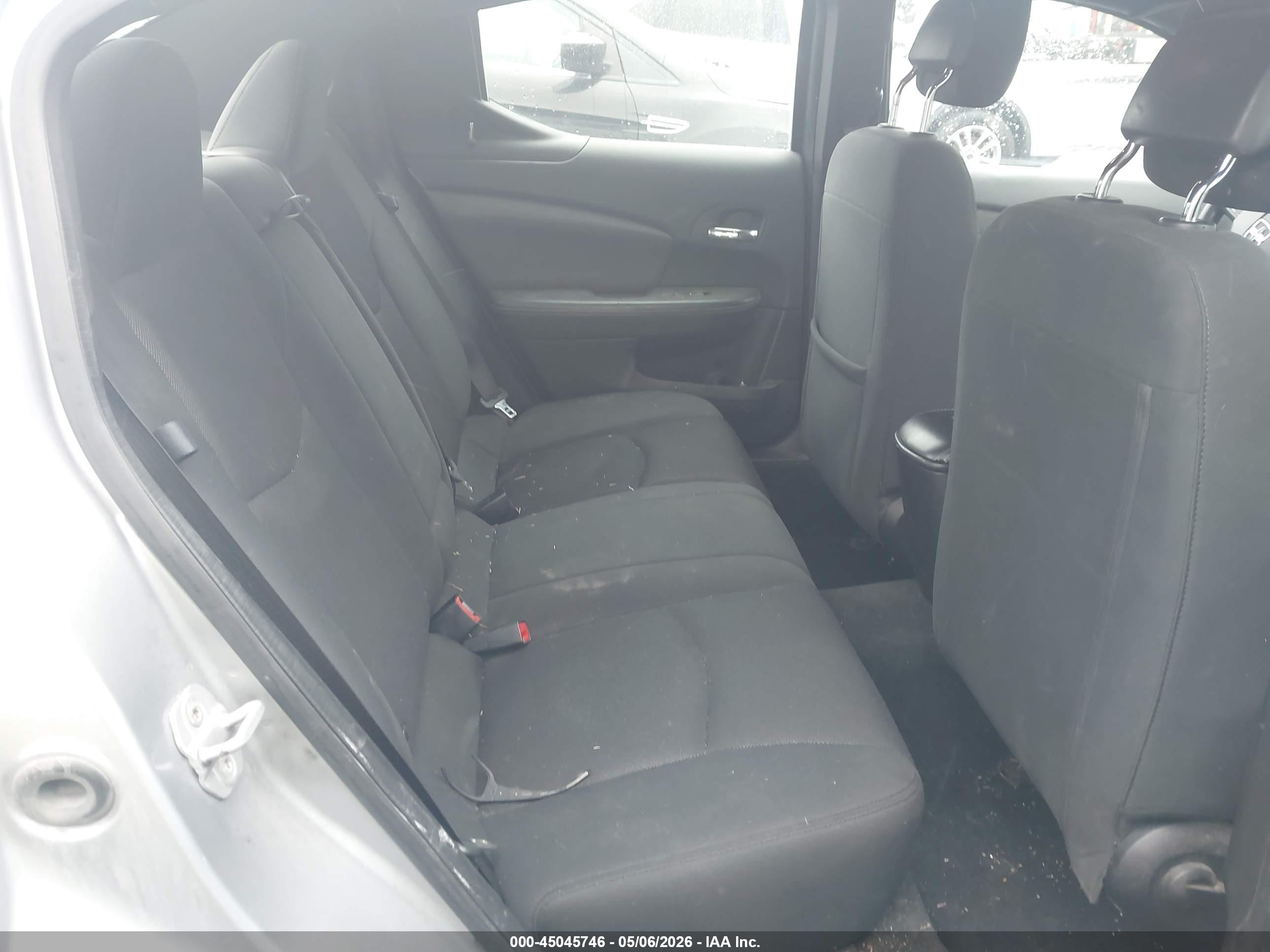 DODGE AVENGER image 8