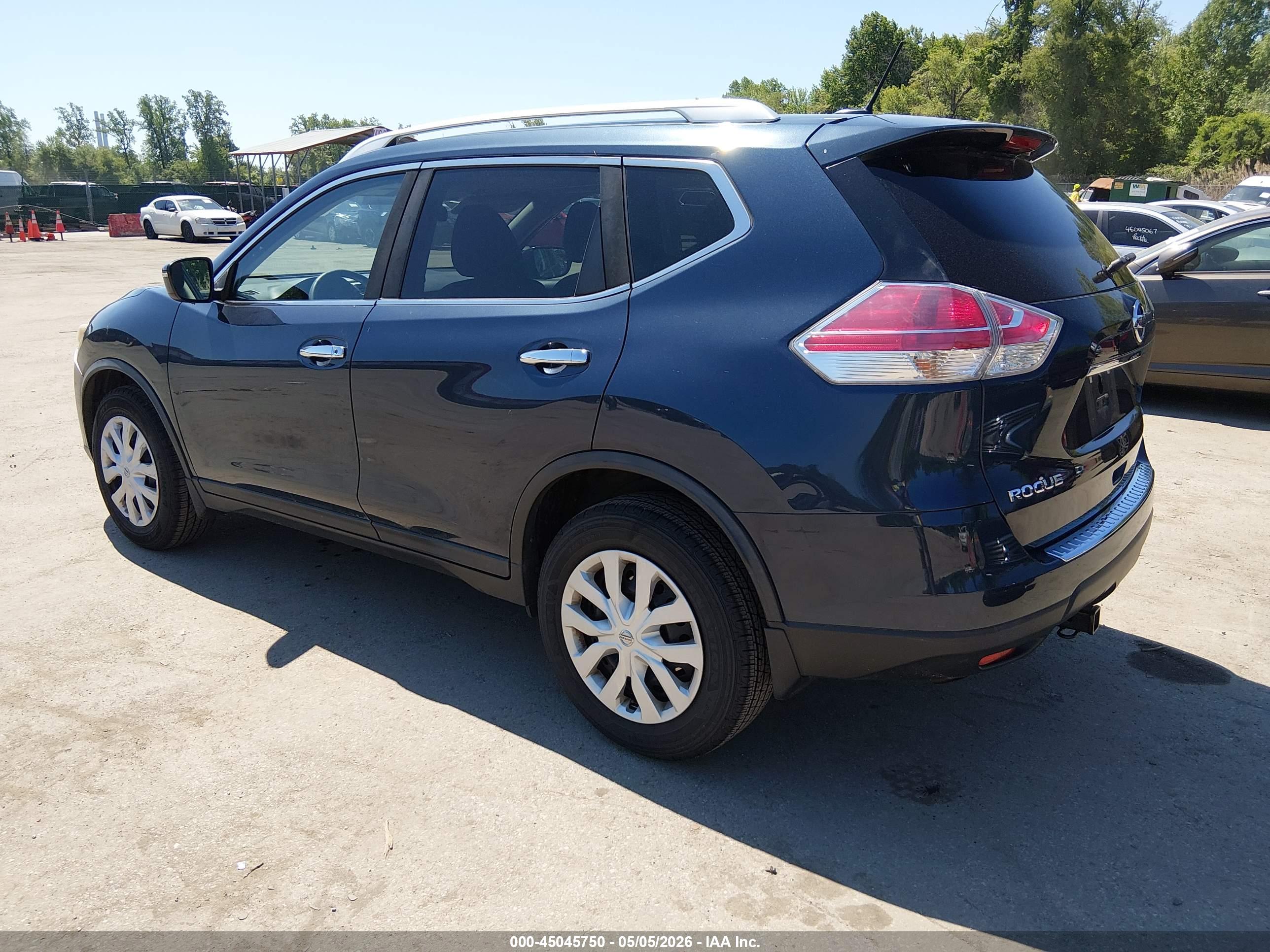 NISSAN ROGUE image 3