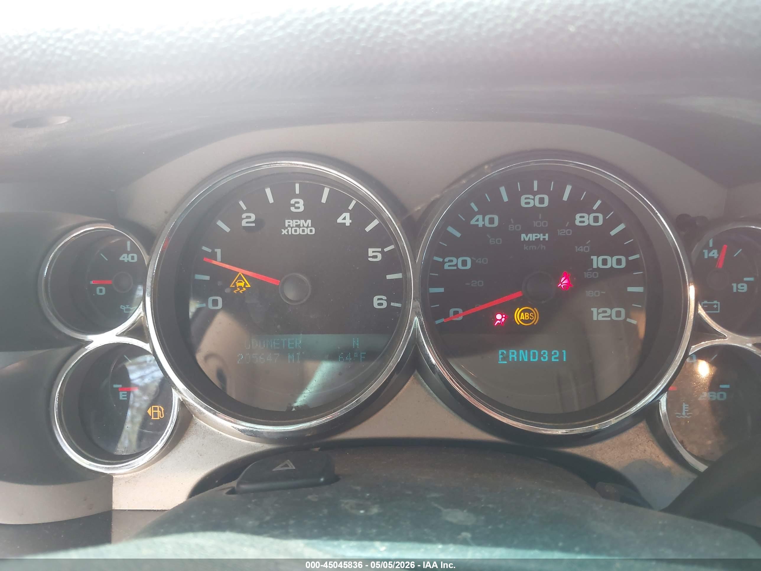 CHEVROLET SILVERADO image 7