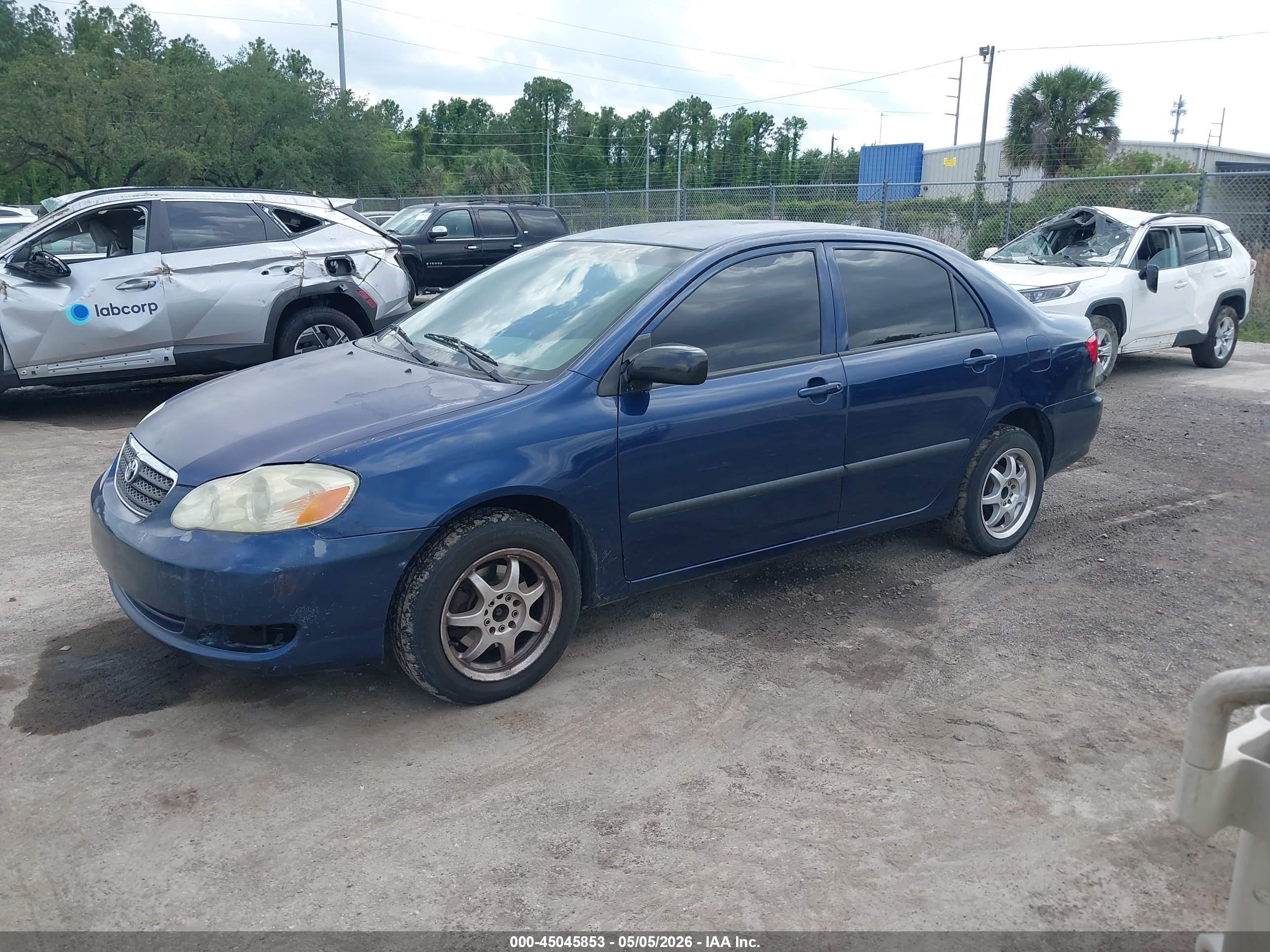 TOYOTA COROLLA image 2